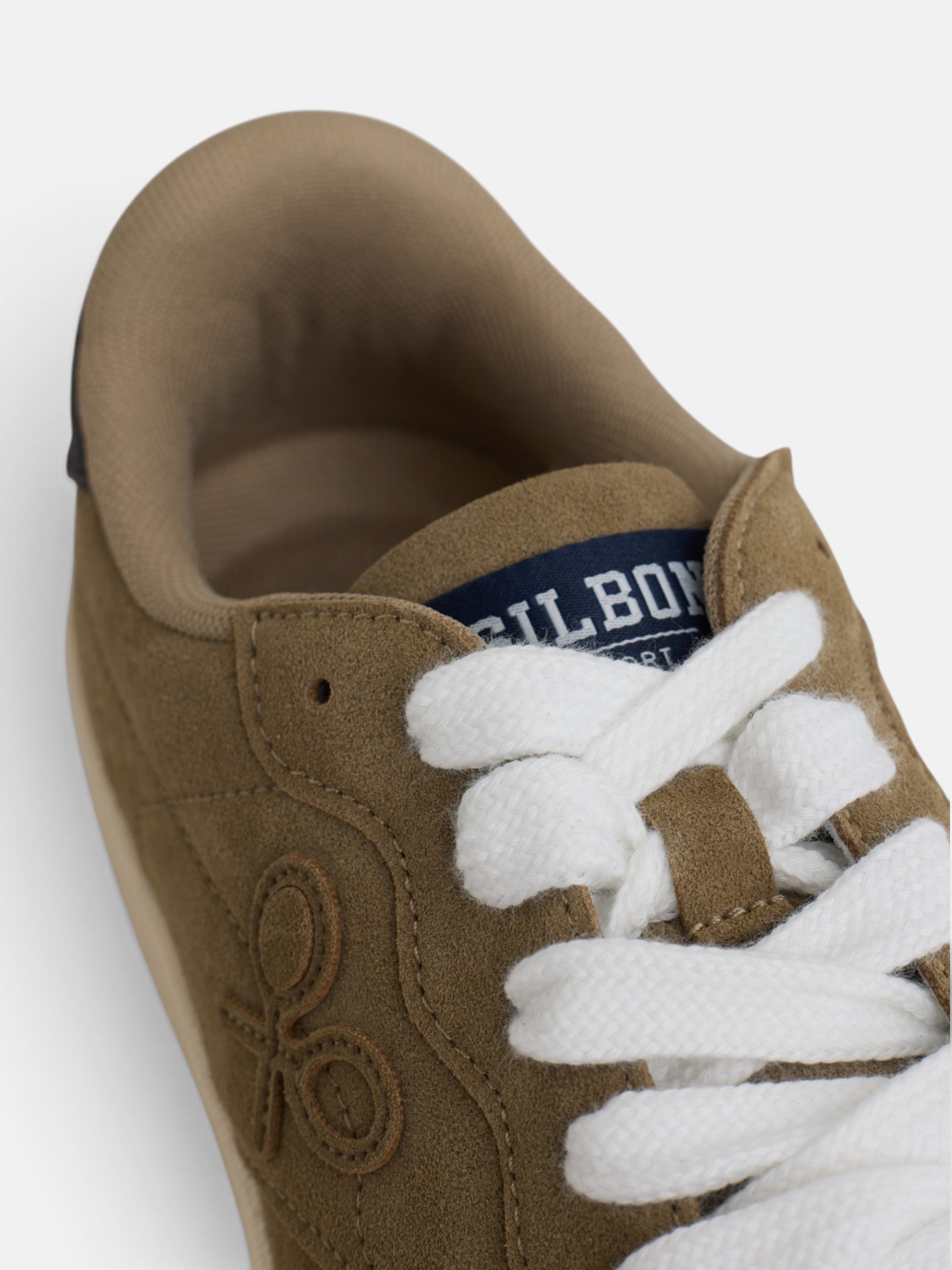 Green suede casual sneaker