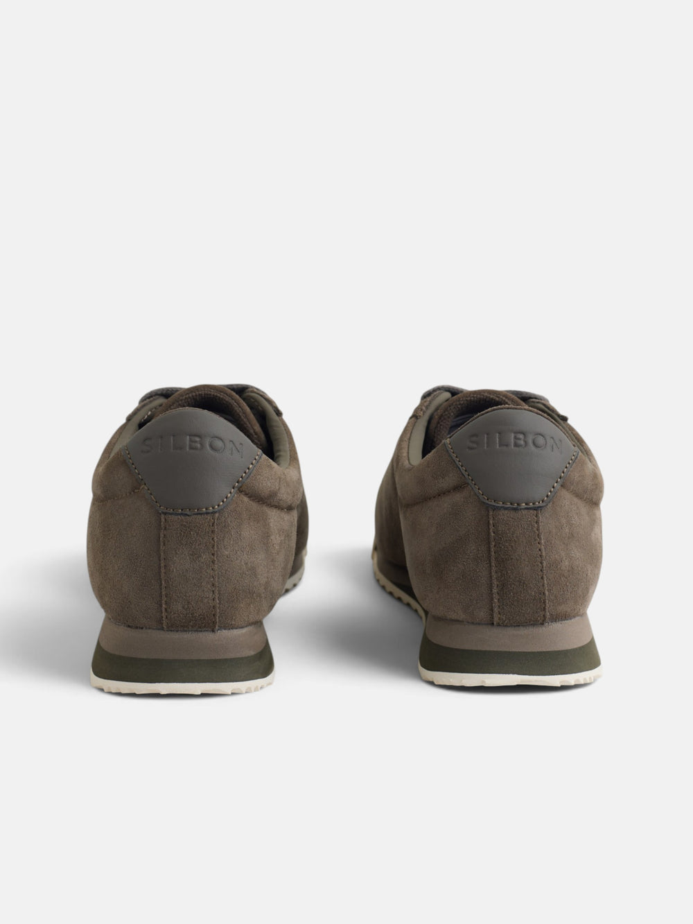 Zapatilla serraje logo perforado marron
