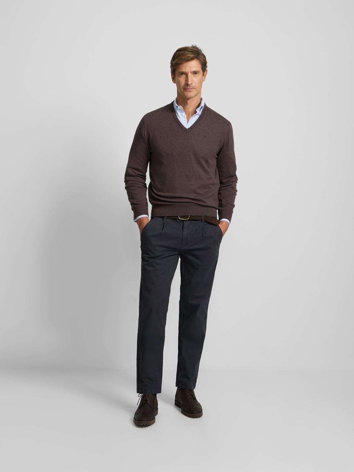 Pantalon chino sport à pinces bleu marine