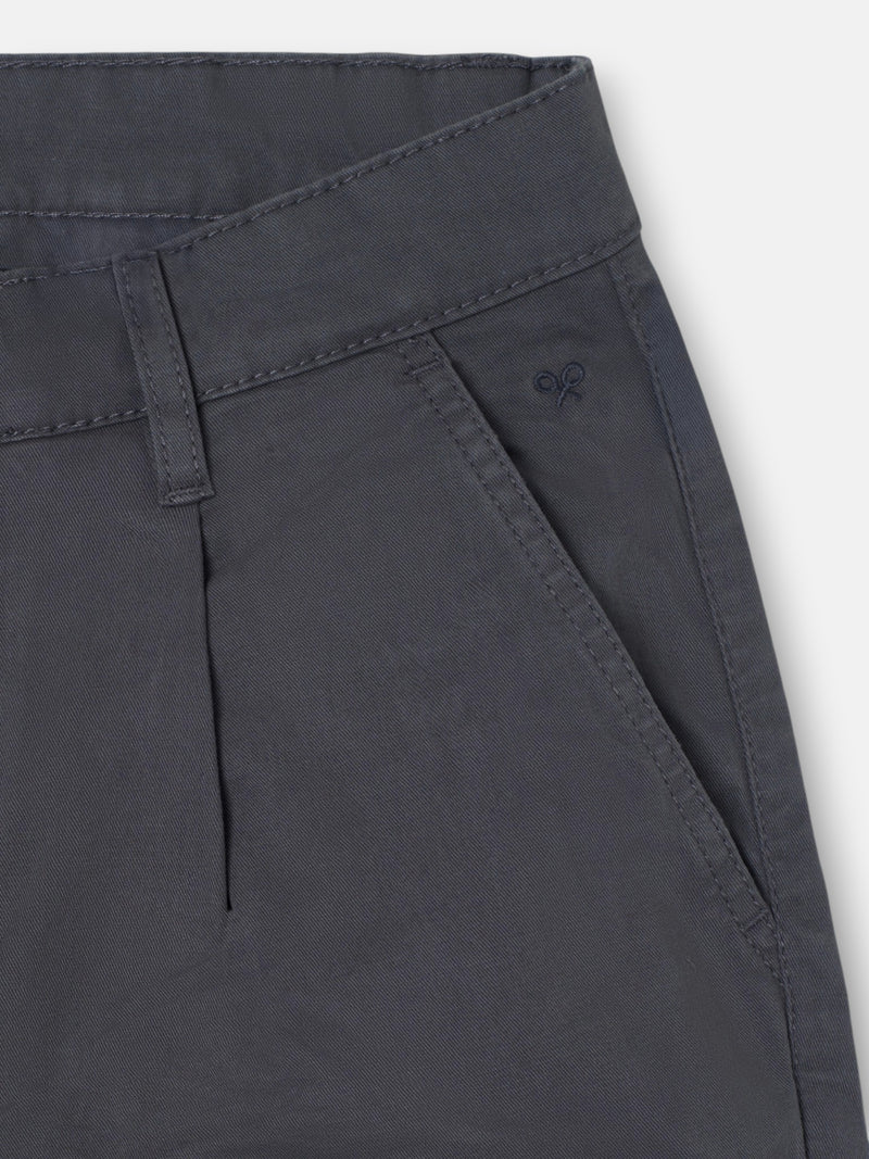 Dark grey pleated chino sport trousers