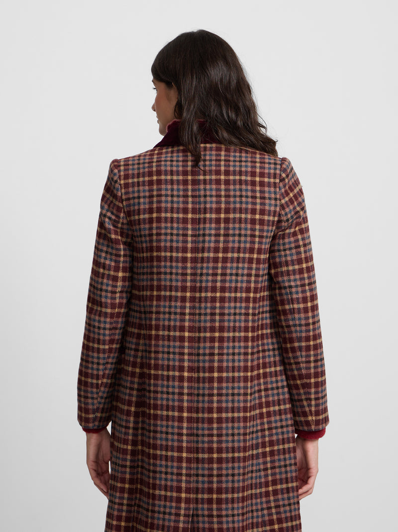Long double-breasted pink checkered coat