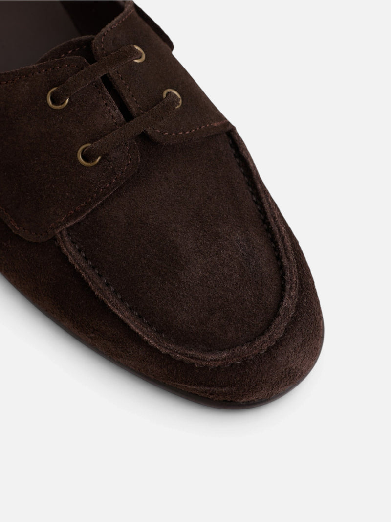 Nautique en cuir suédé marron