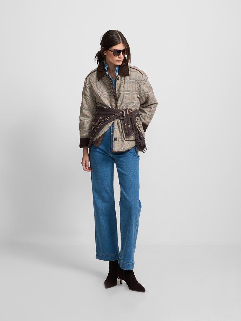 Parka corta acolchada cuadros marrones