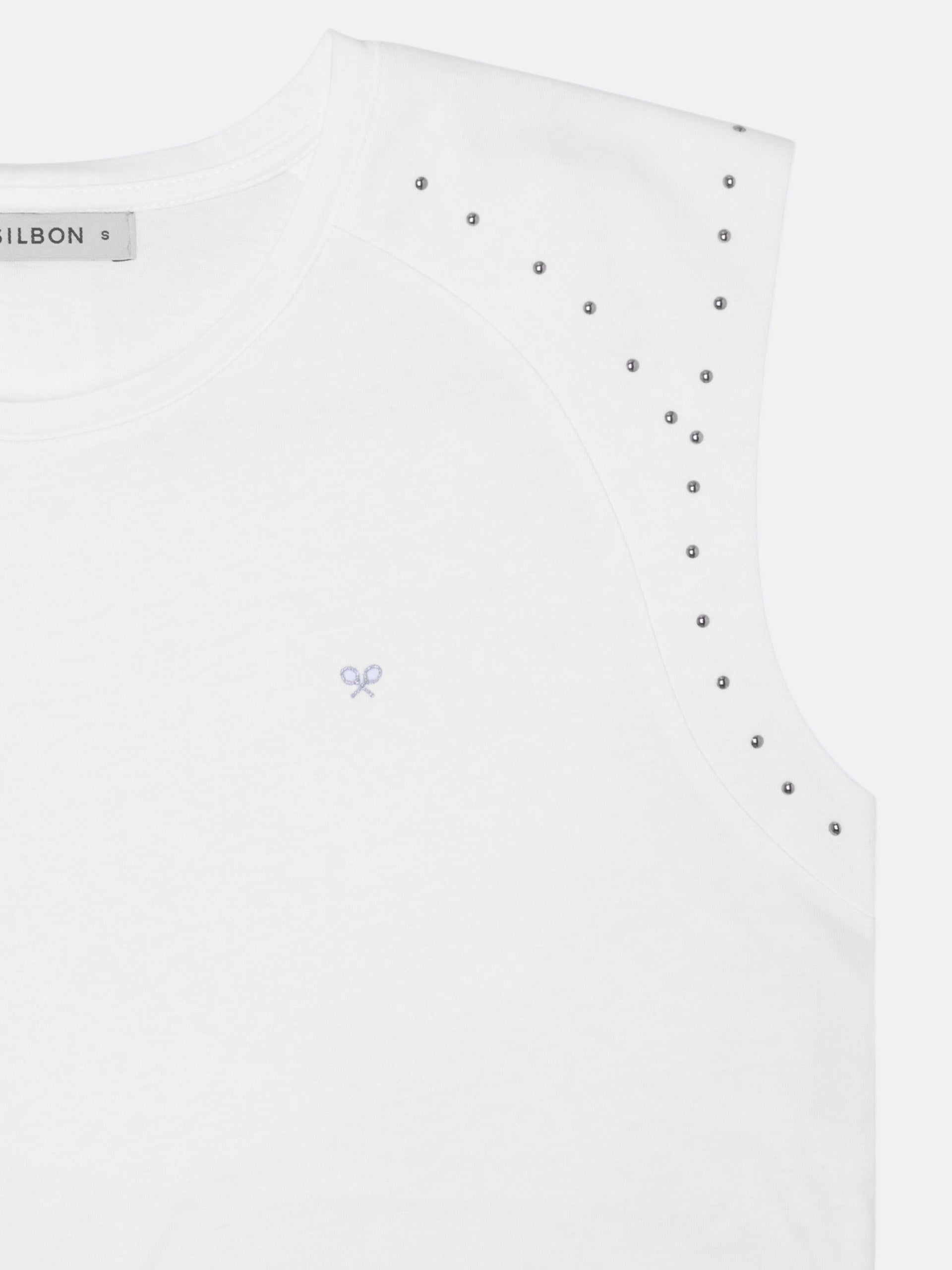 Camiseta woman hombreras detalle tachuelas blanca