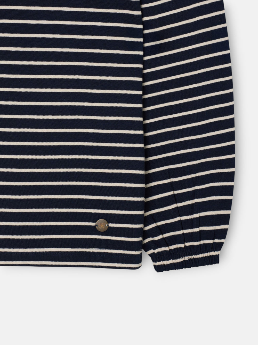 Long-sleeved t-shirt with navy blue striped Peter Pan collar