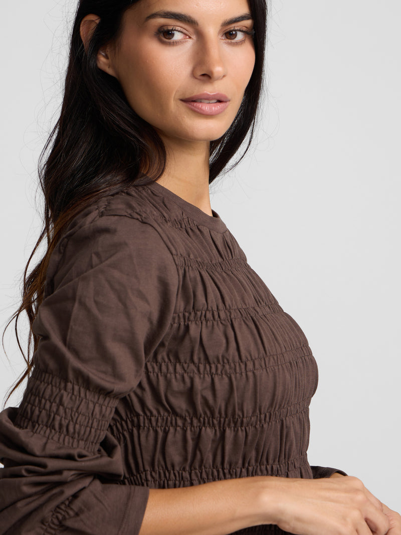 T-shirt femme manches longues en maille smock marron