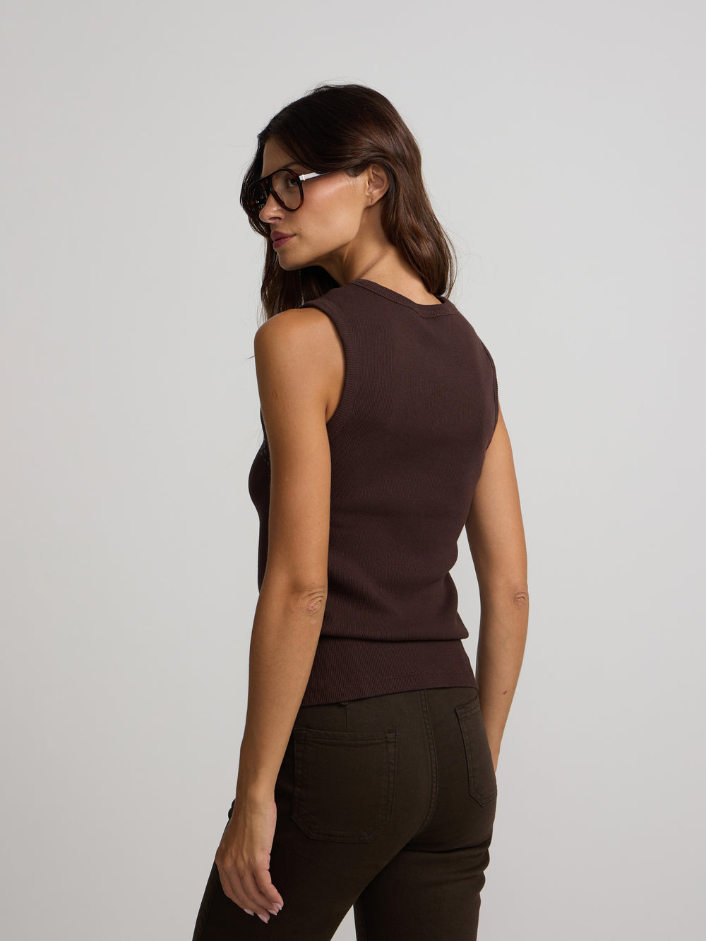 Camiseta woman tank top tachas marron