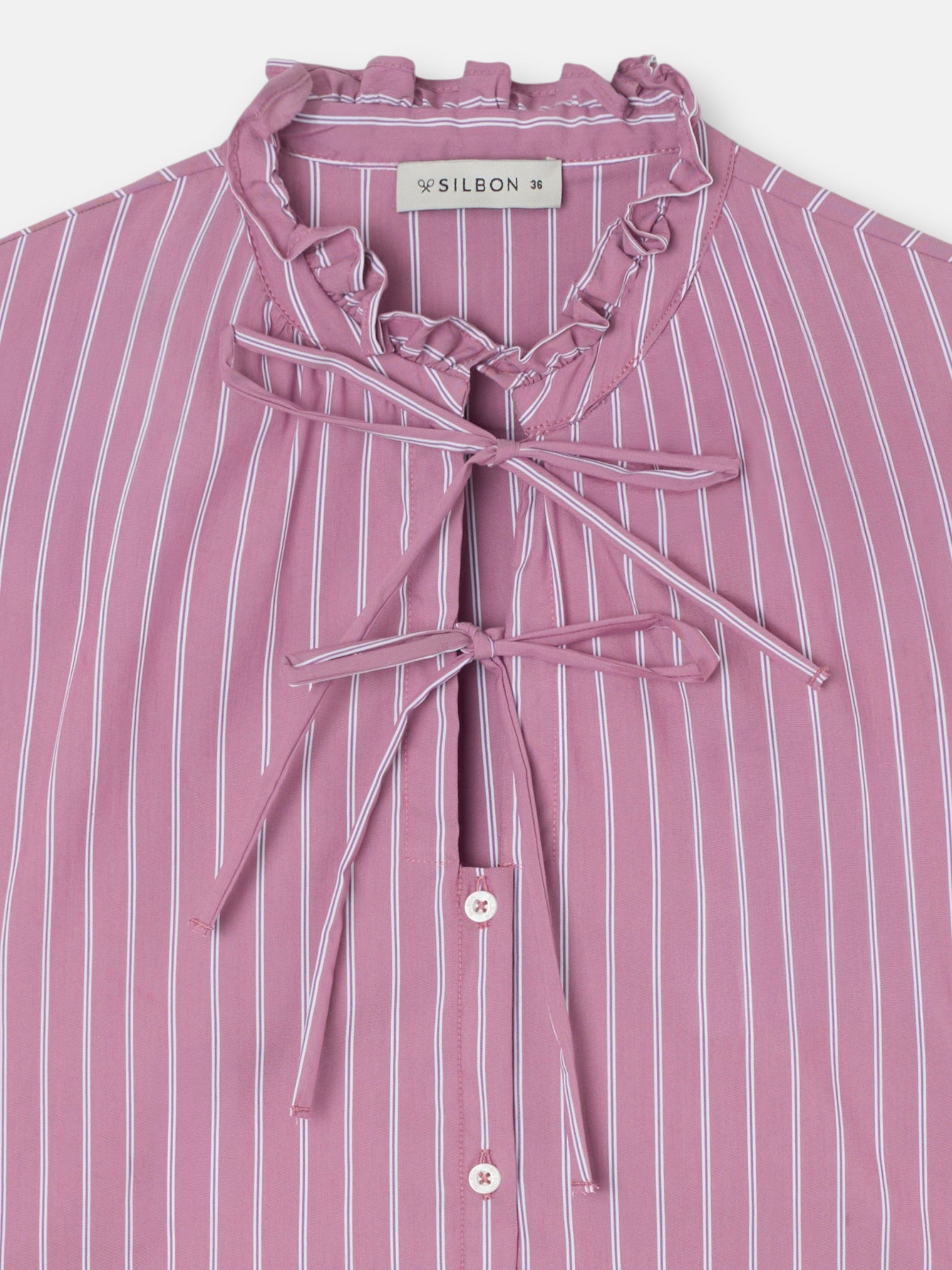 Camisa cuello alto lazos rayas rosa