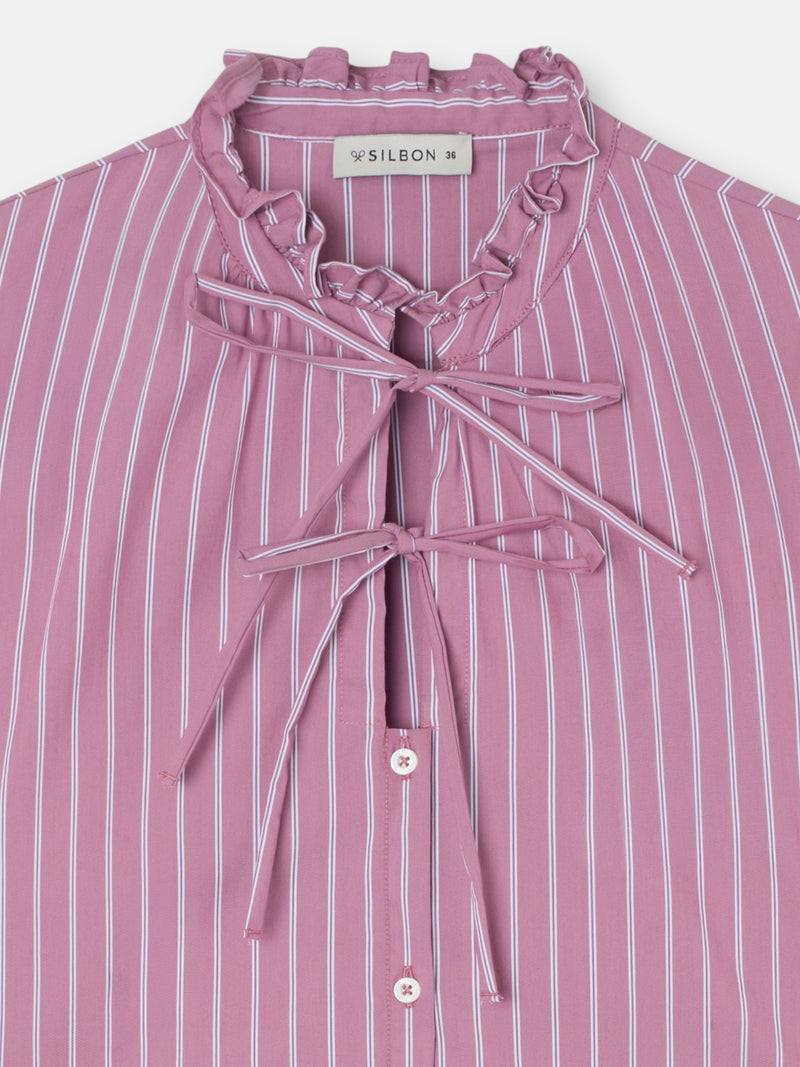 Chemise à col montant avec rubans rayée rose
