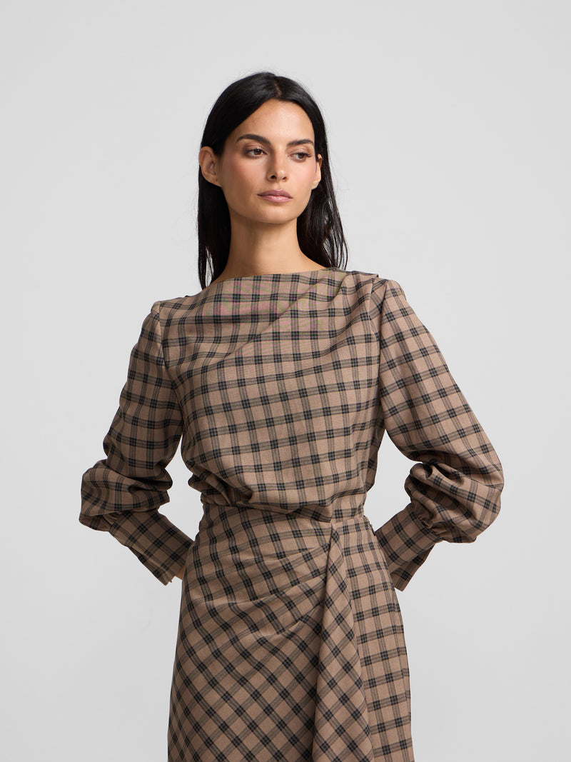 Blusa drapeada xadrez castanho
