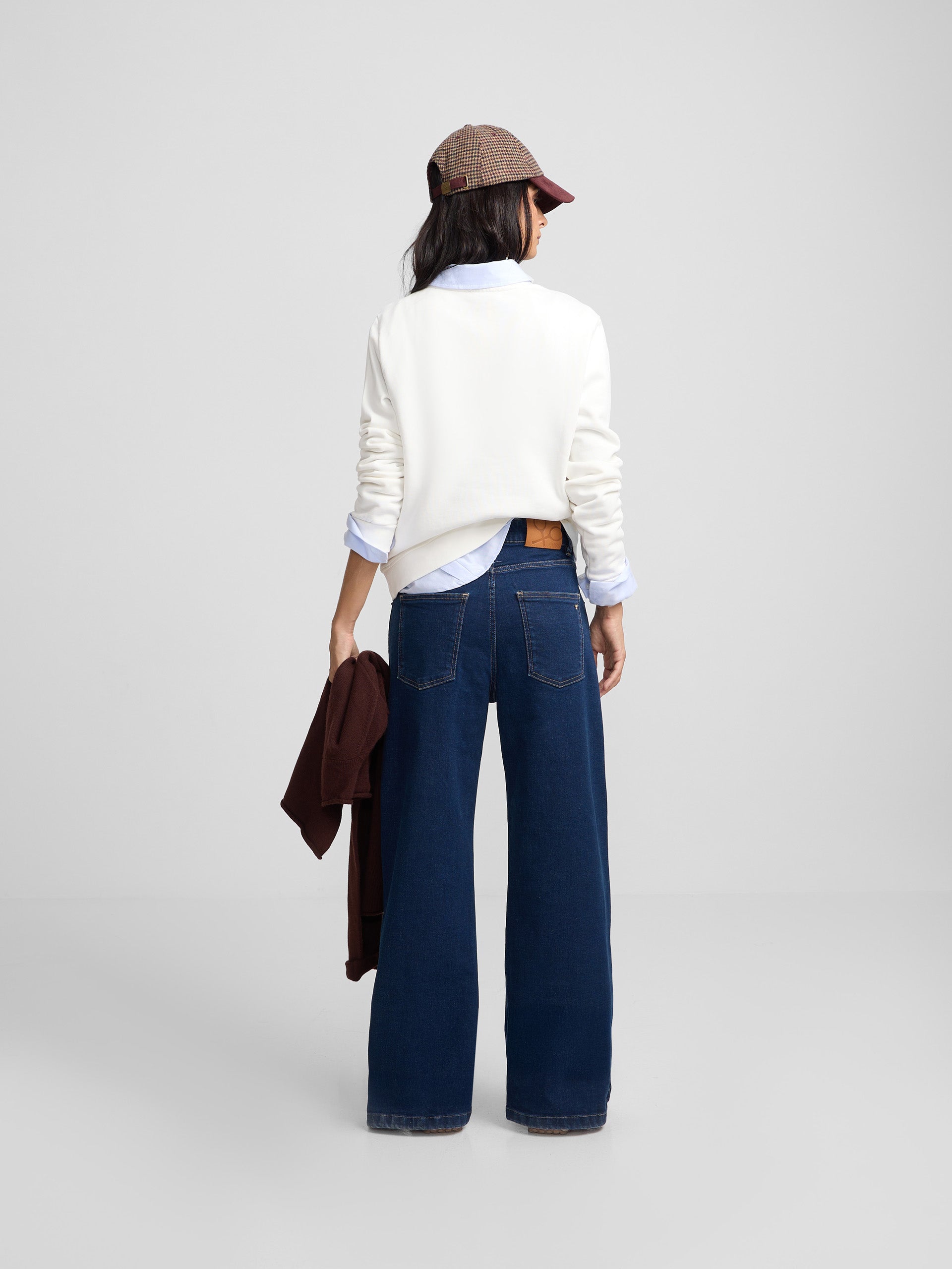 Women's Silbon Classic Off-White Sweatshirt