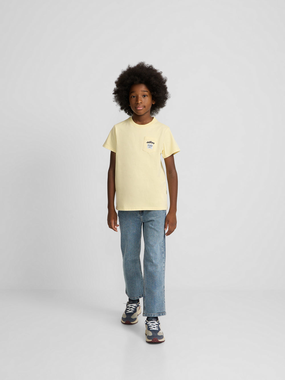 Kids T-shirt with yellow label pocket