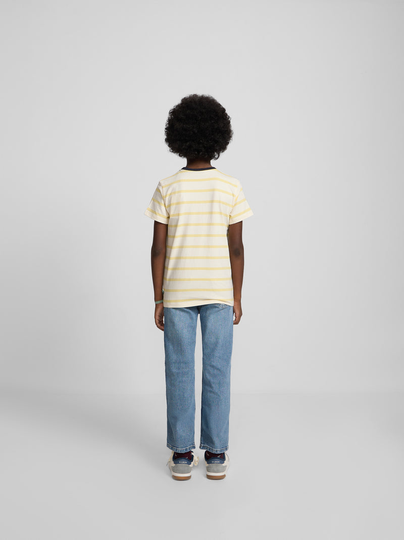 Camiseta kids raya fina stitching amarilla
