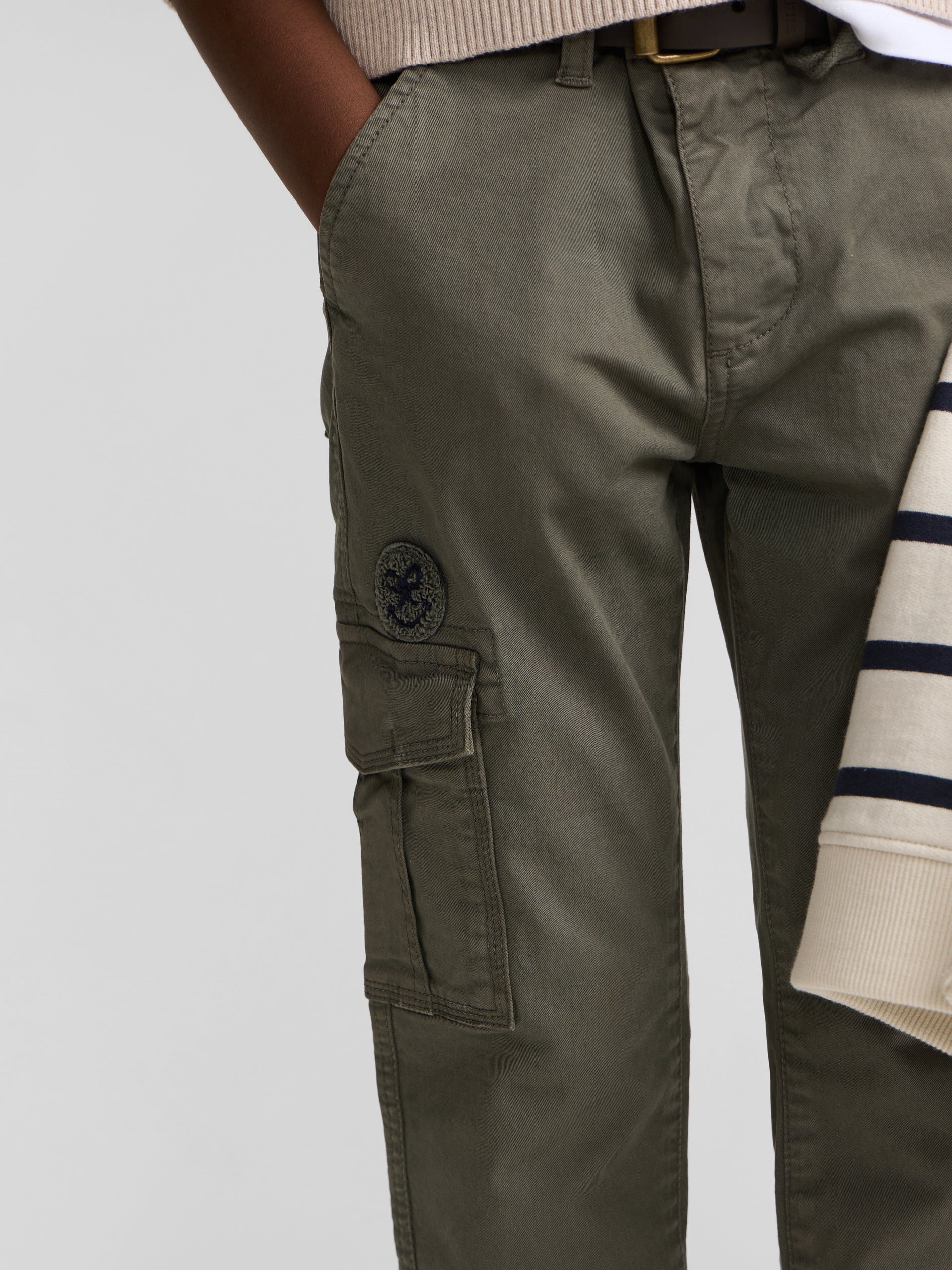 Pantalon cargo sport enfant vert 