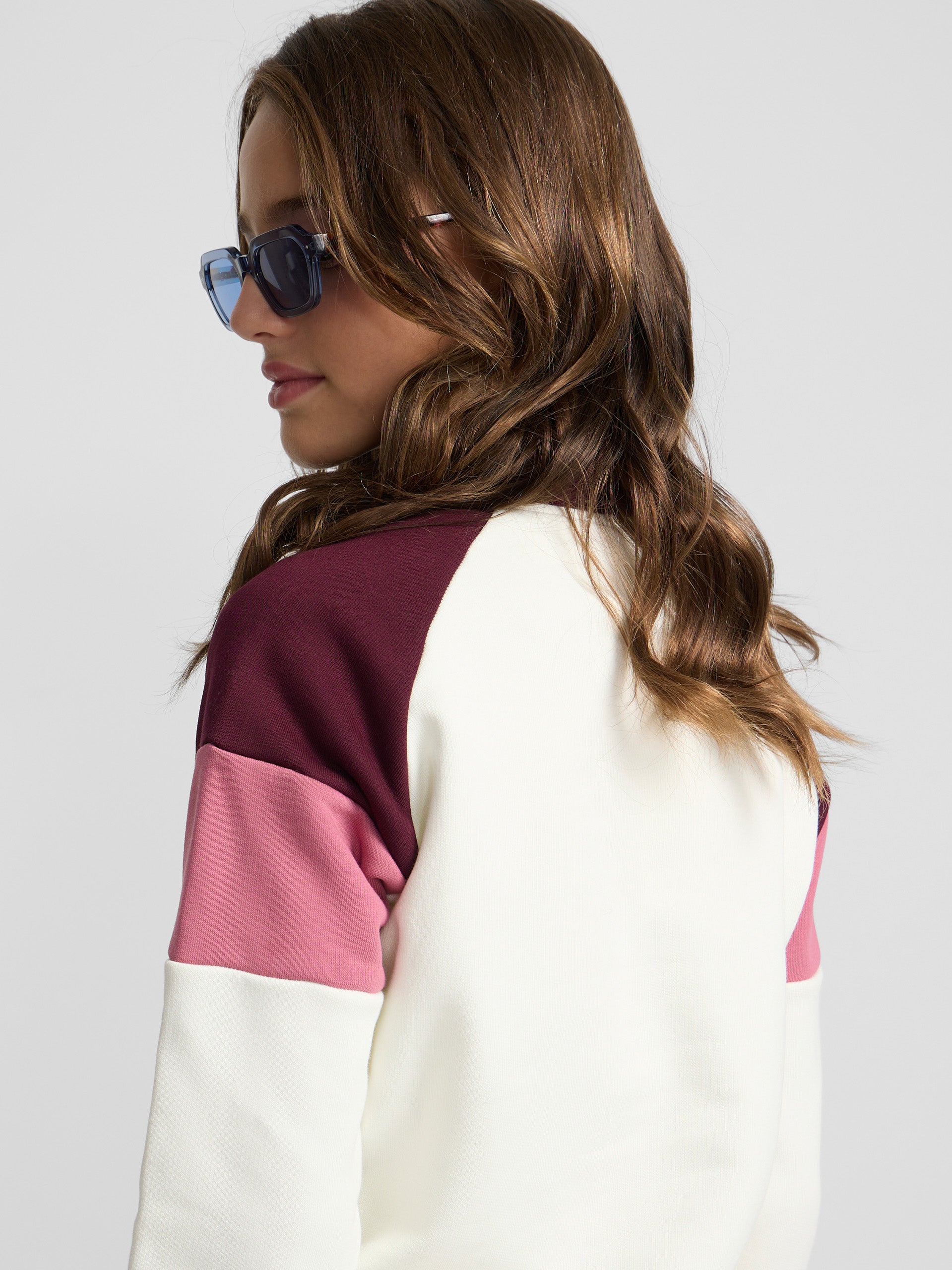 Girl's tricolor high-neck sweatshirt in pink and off-white