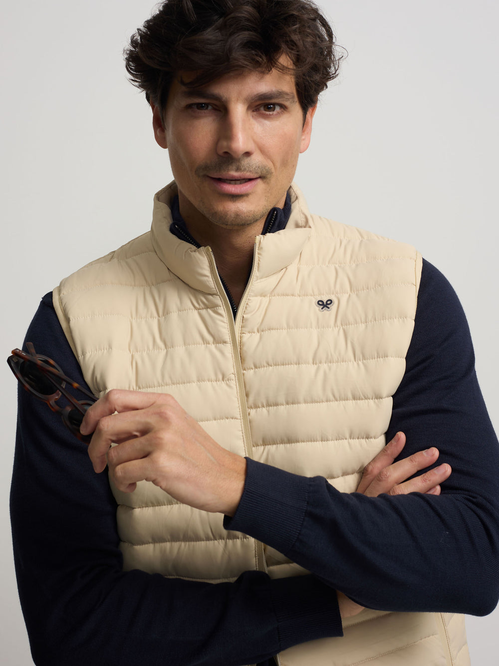 Chaleco padded beige claro