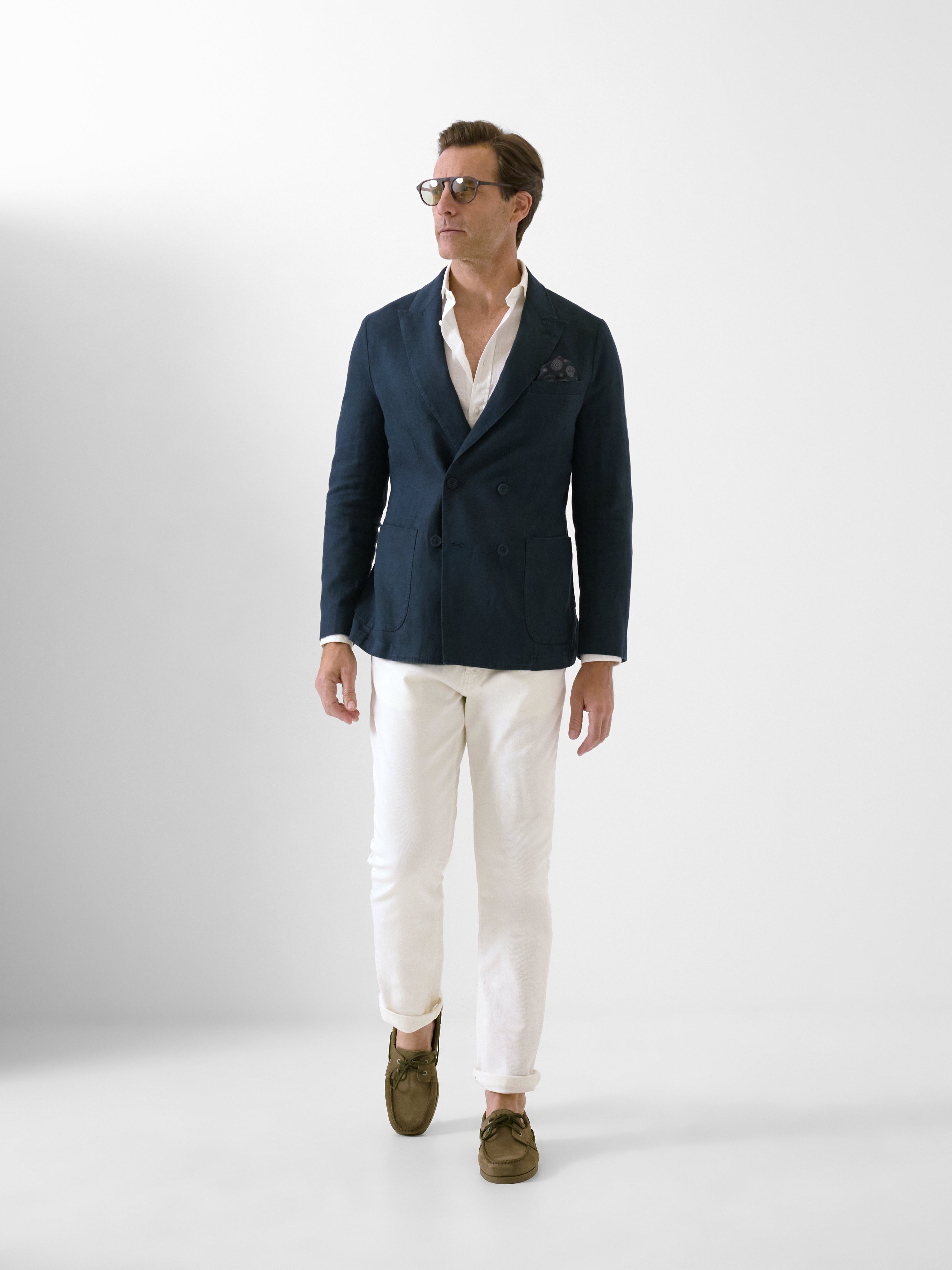 Navy blue comfort double-breasted blazer