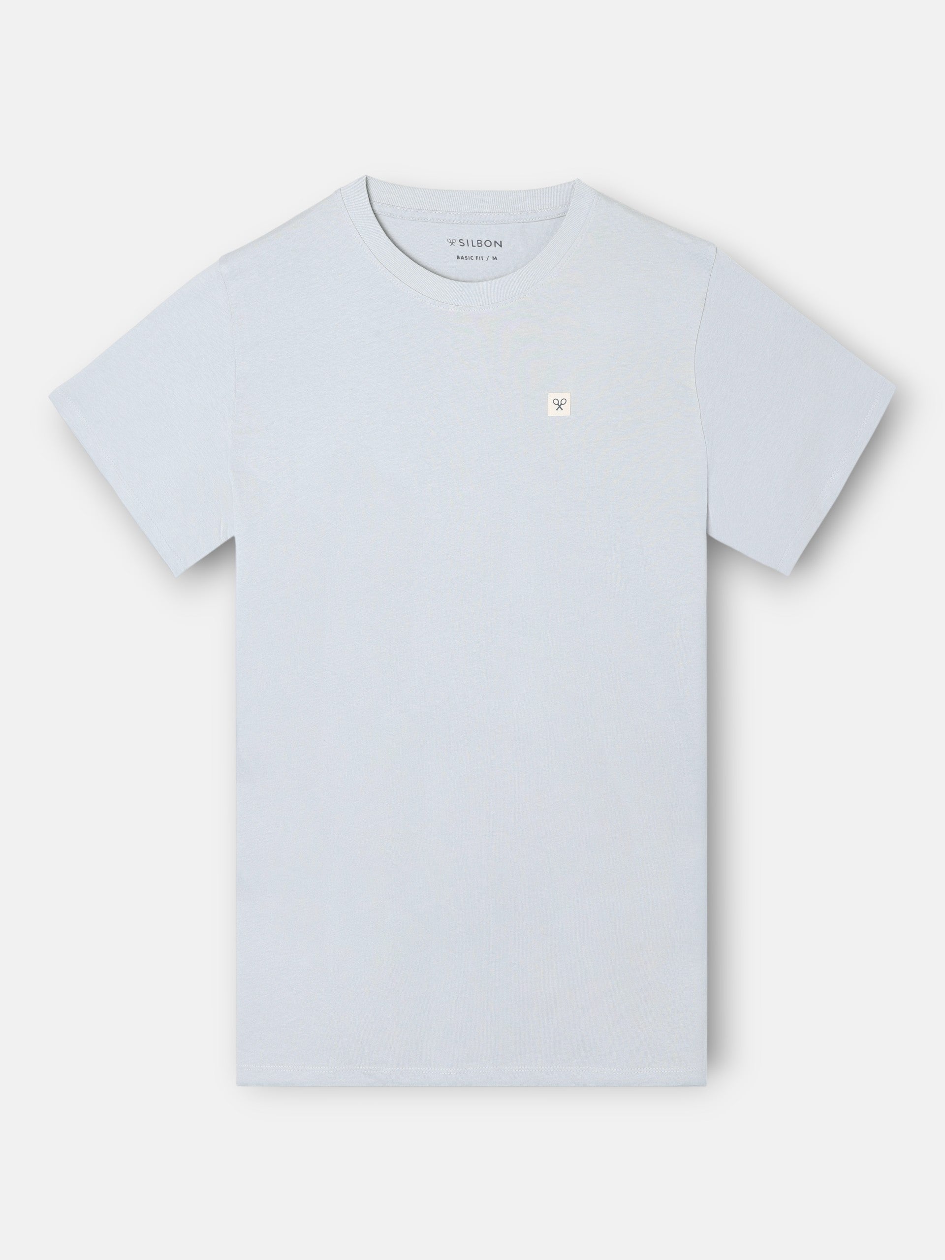 Plain T-shirt with light blue mini logo patch