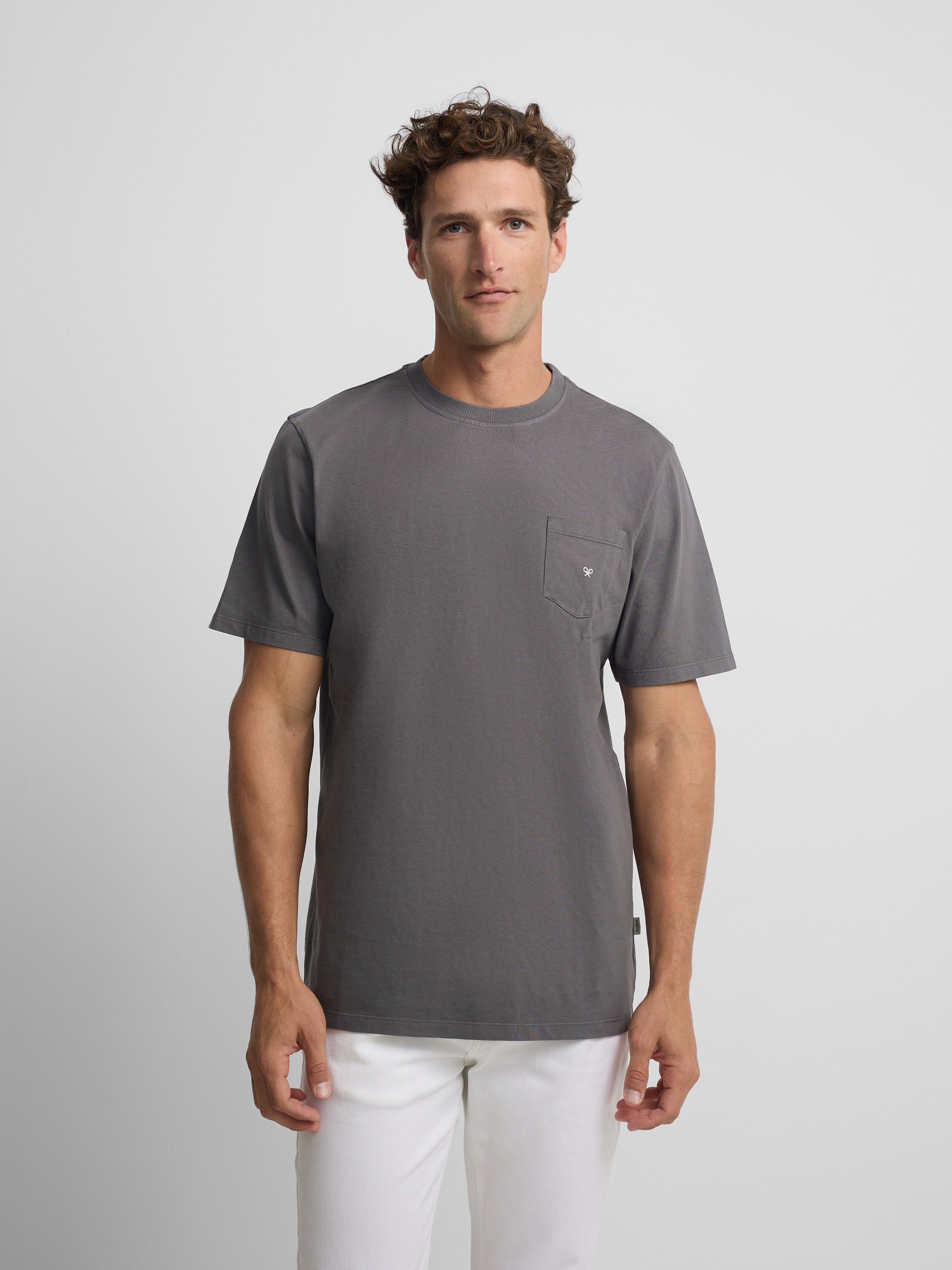Camiseta clasica bolsillo minilogo gris