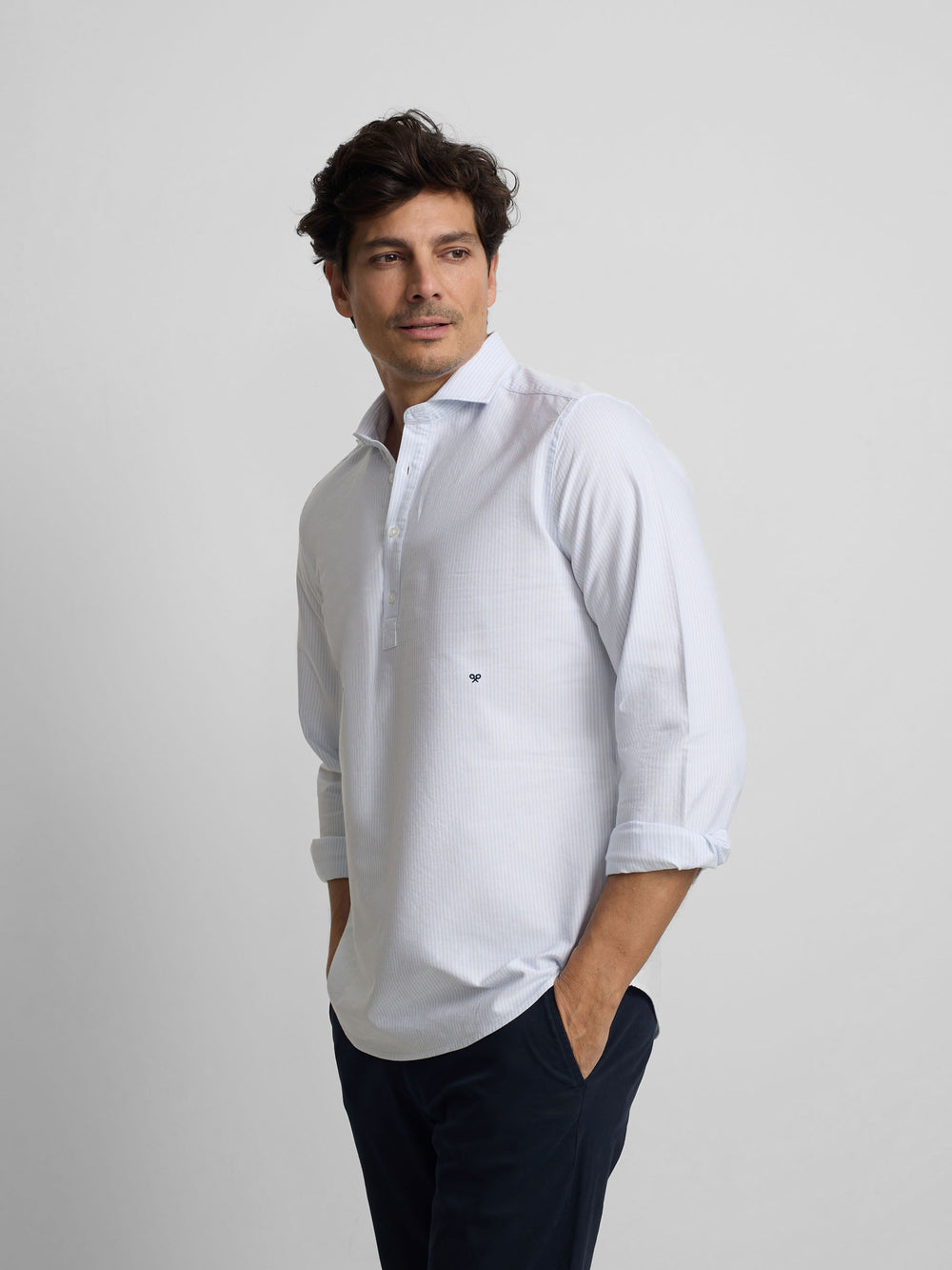 Polera sport oxford rayas celeste