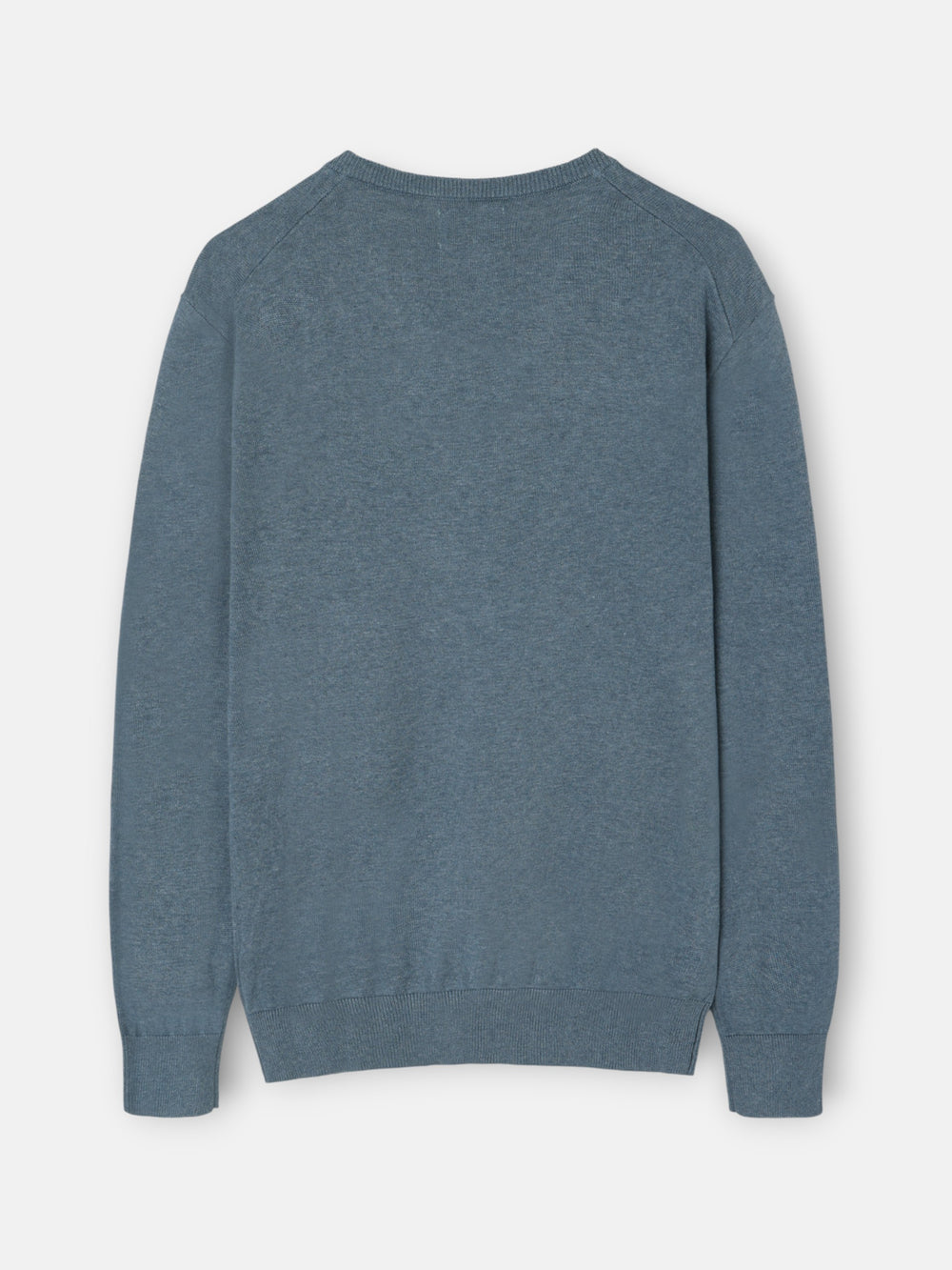 Jersey liso cuello pico azul claro