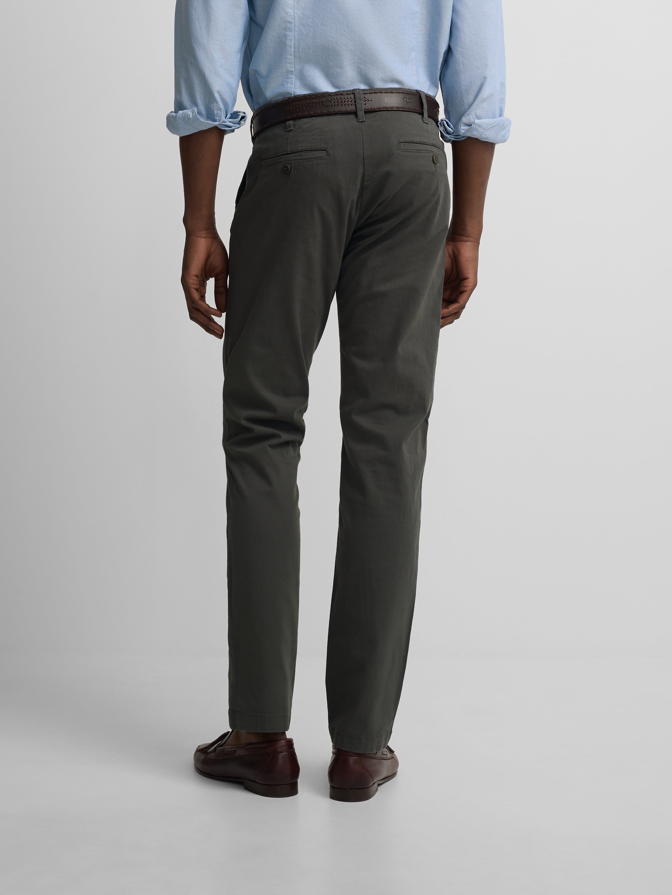 Pantalon sport chino verde oscuro
