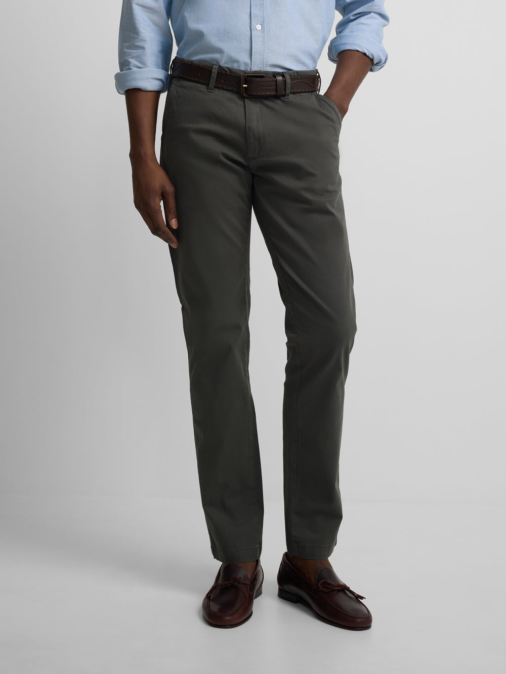 Pantalon sport chino verde oscuro