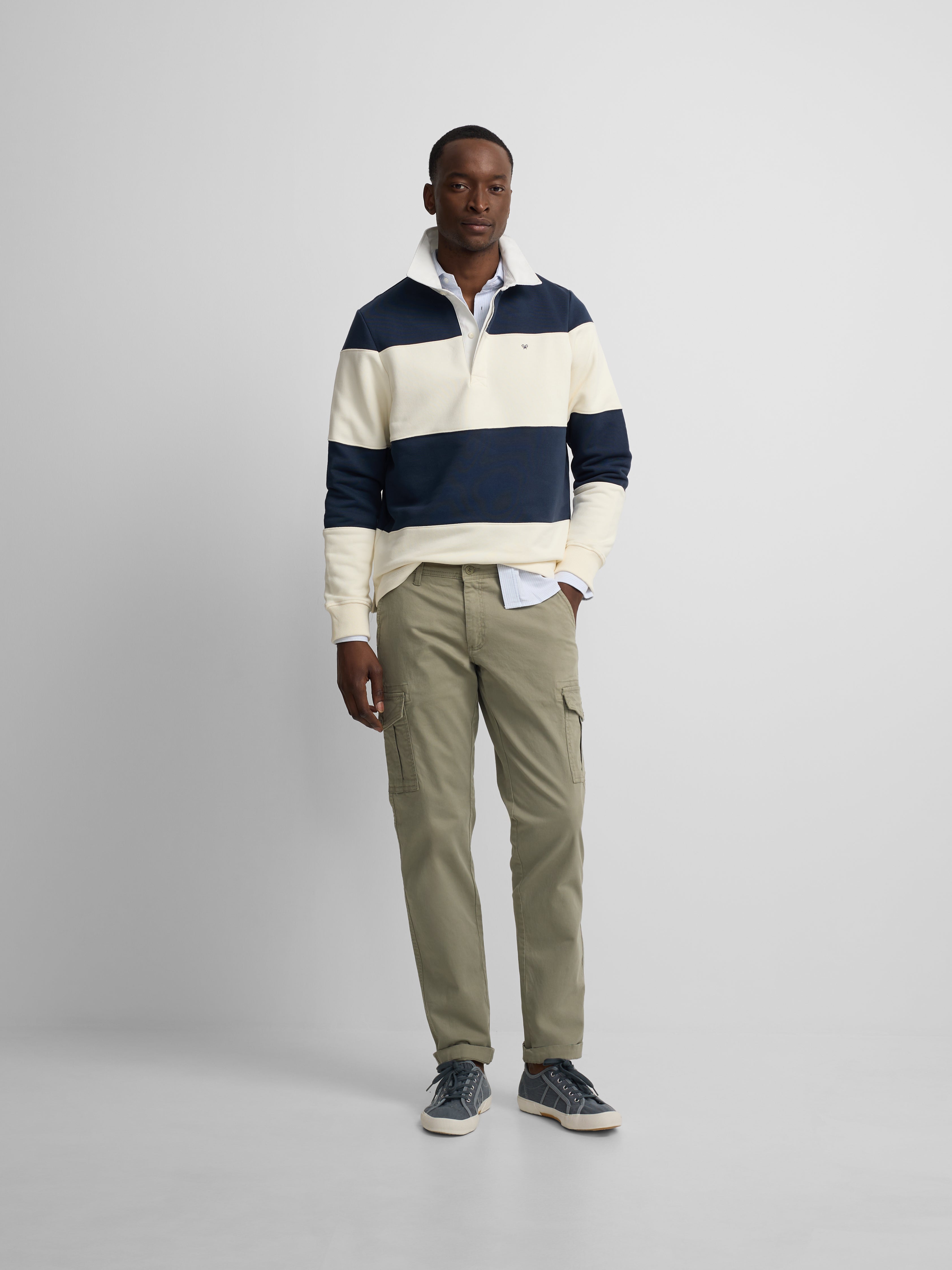 Medium green cargo sport trousers