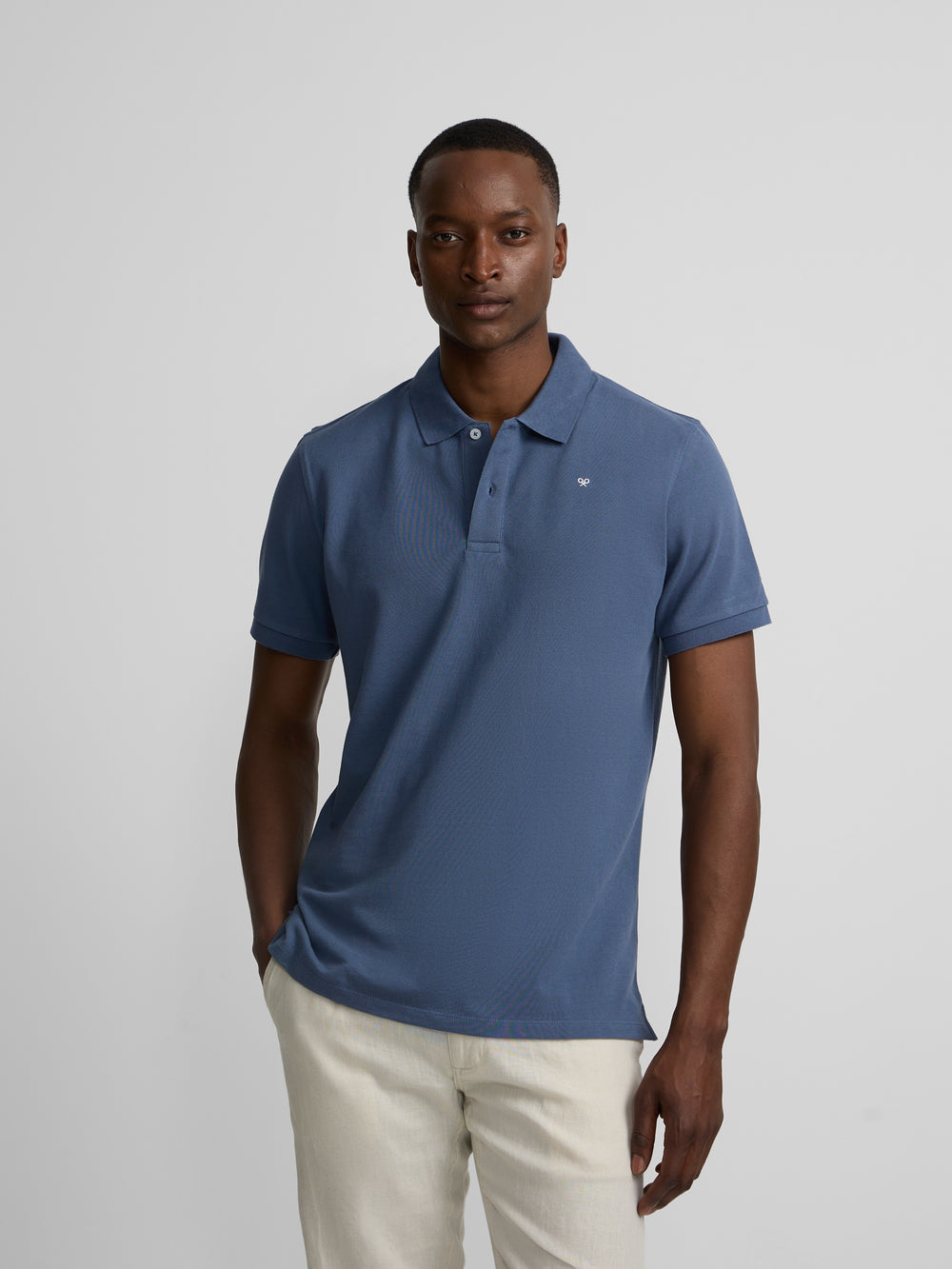 Polo clasico liso azul indigo