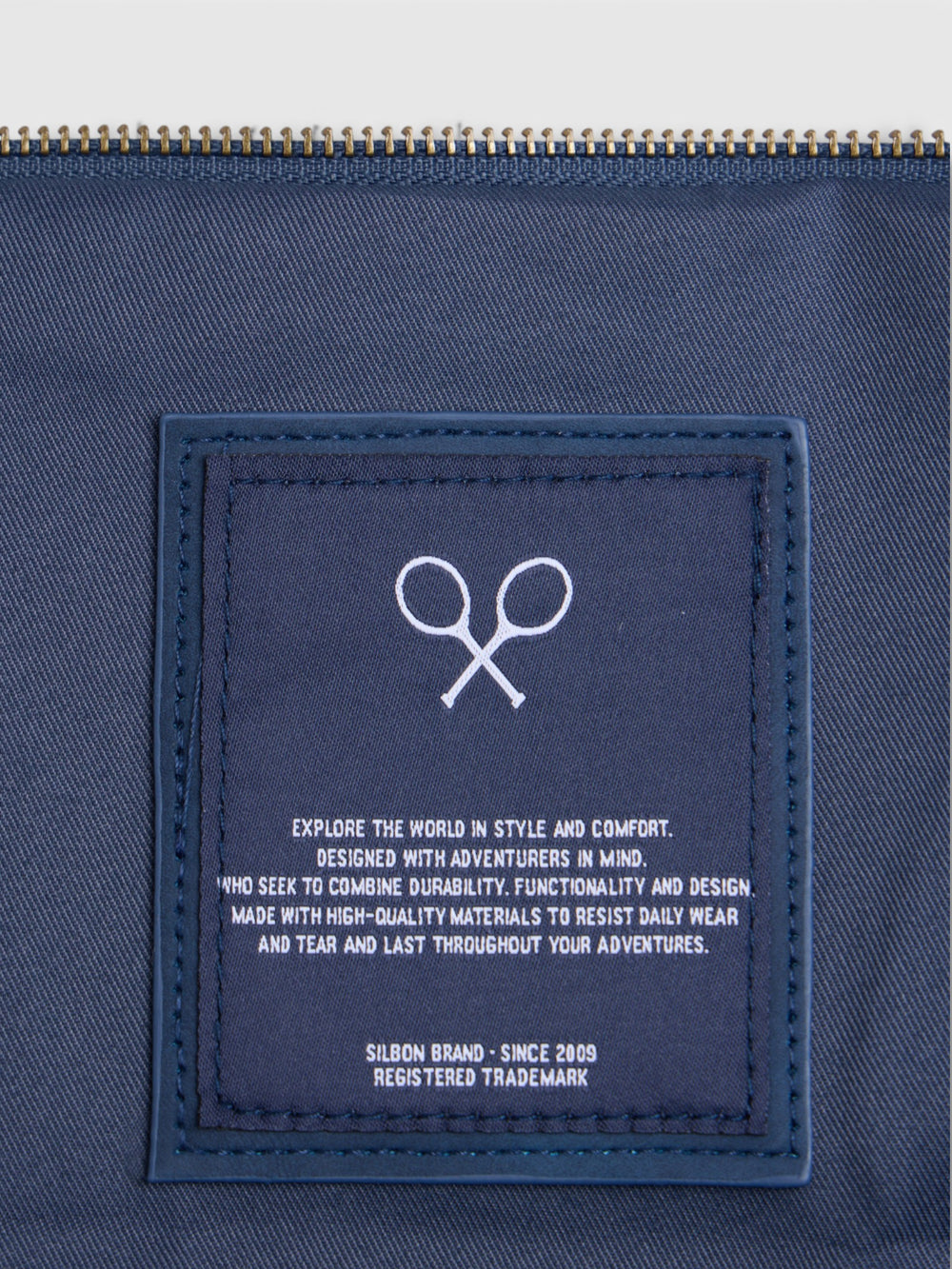 Bolsa de viaje detalle piel azul marino