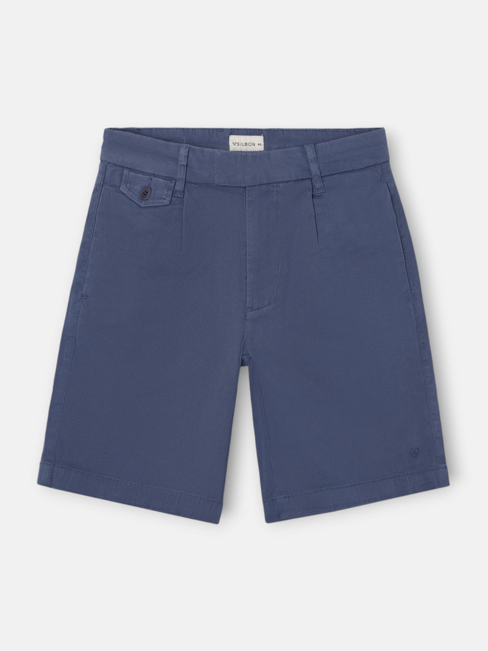 Classic indigo blue pleated Bermuda shorts