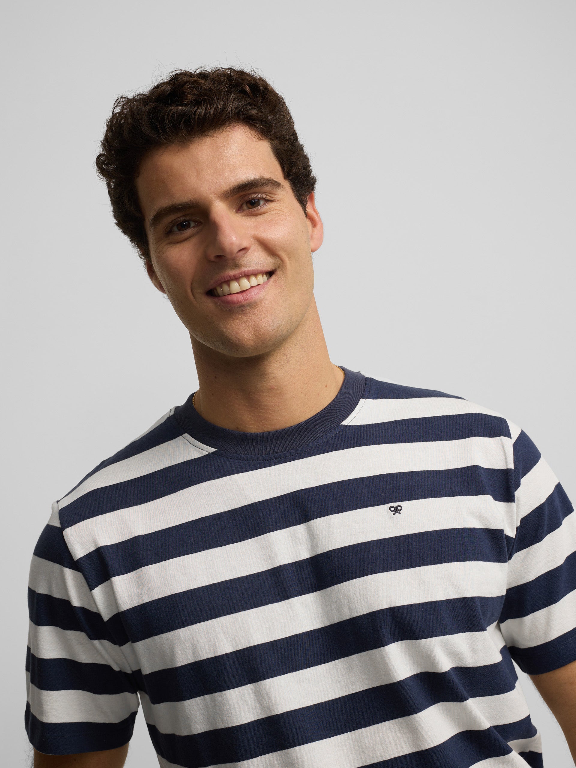 Camiseta minilogo rayas azul marino