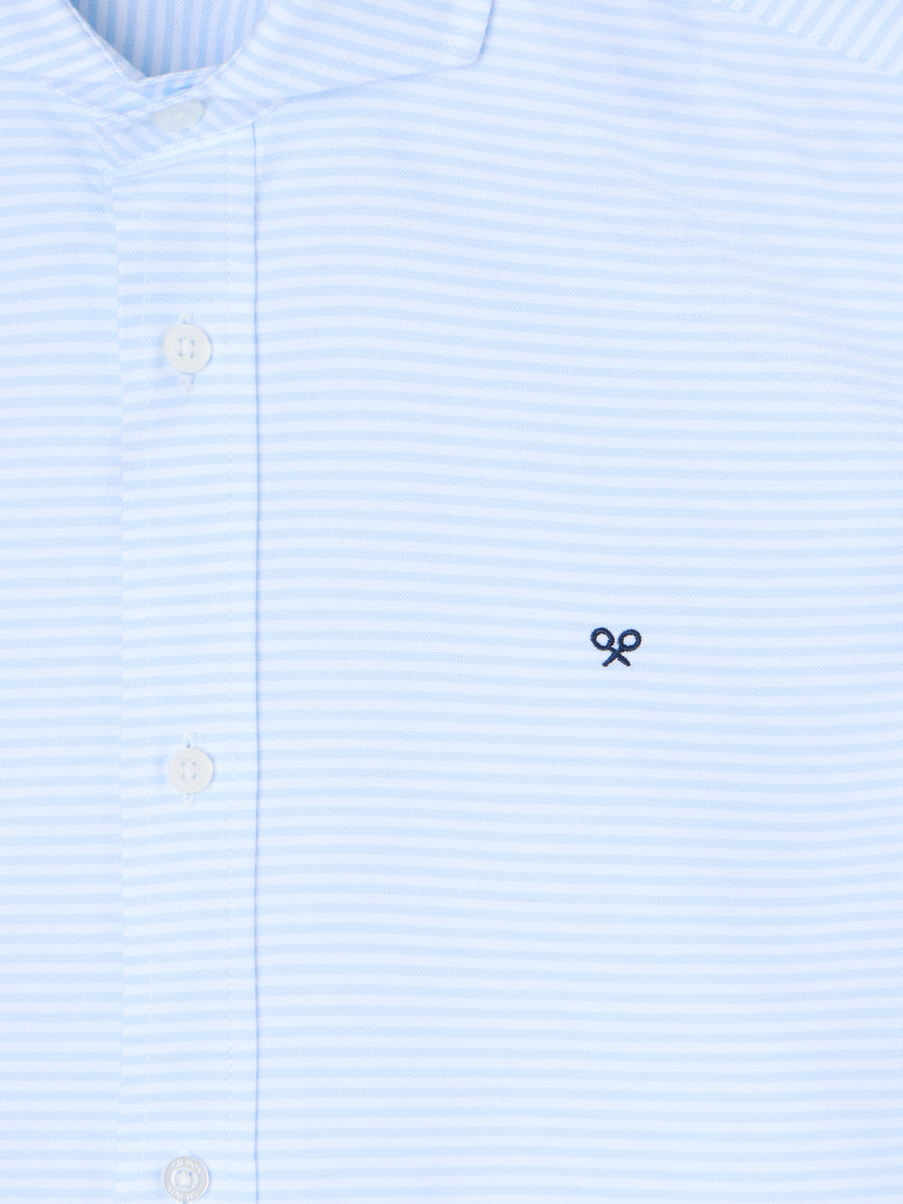 Camisa sport oxford rayas horizontales celeste