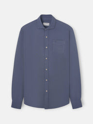 Chemise sport bleue à poche usée