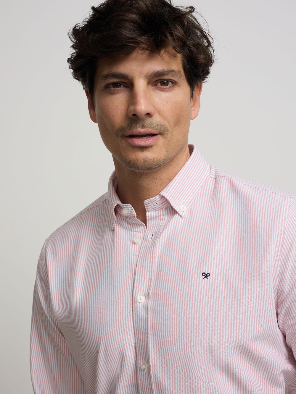 Camisa sport oxford riscas coral