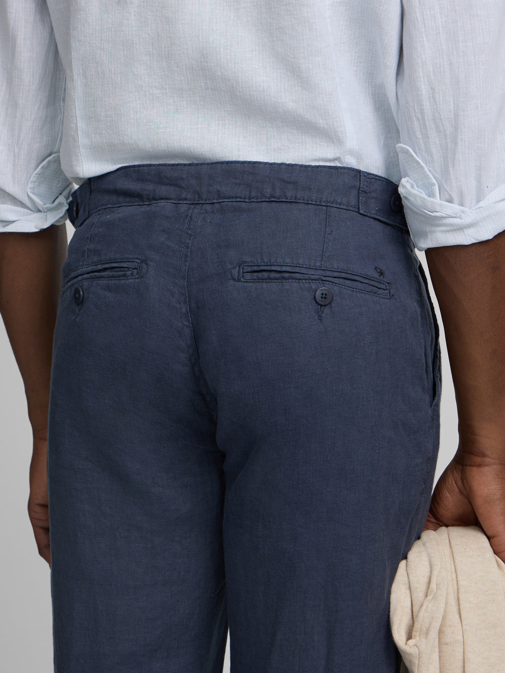 Indigo blue linen pleated sport trousers