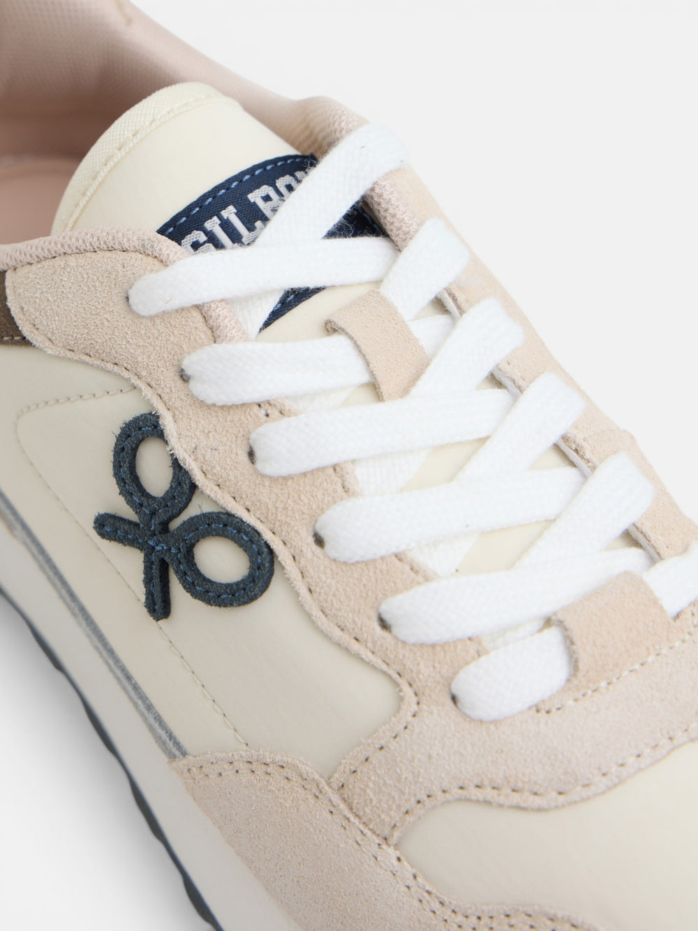 Beige running style sneaker