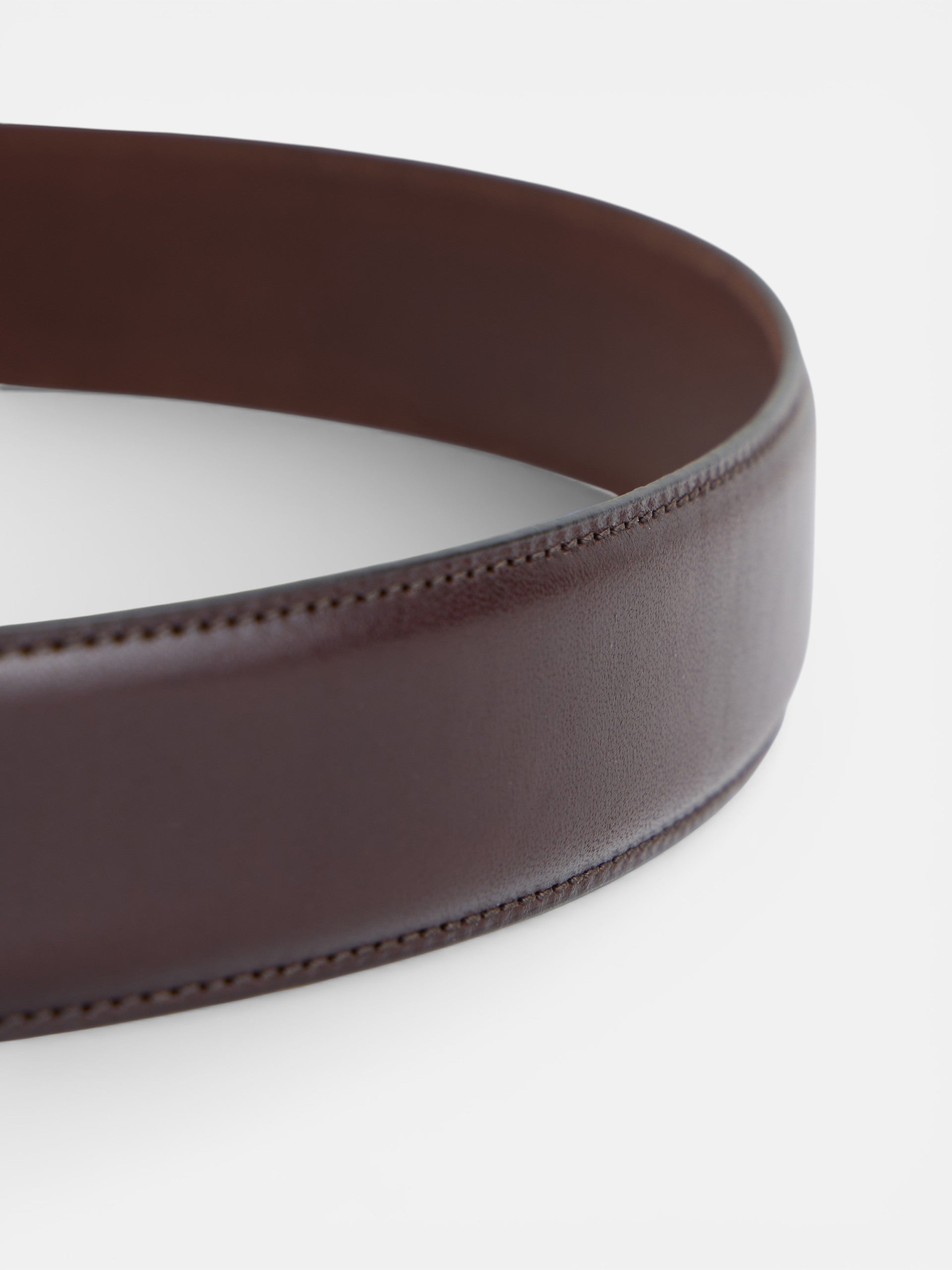 Brown smooth leather belt