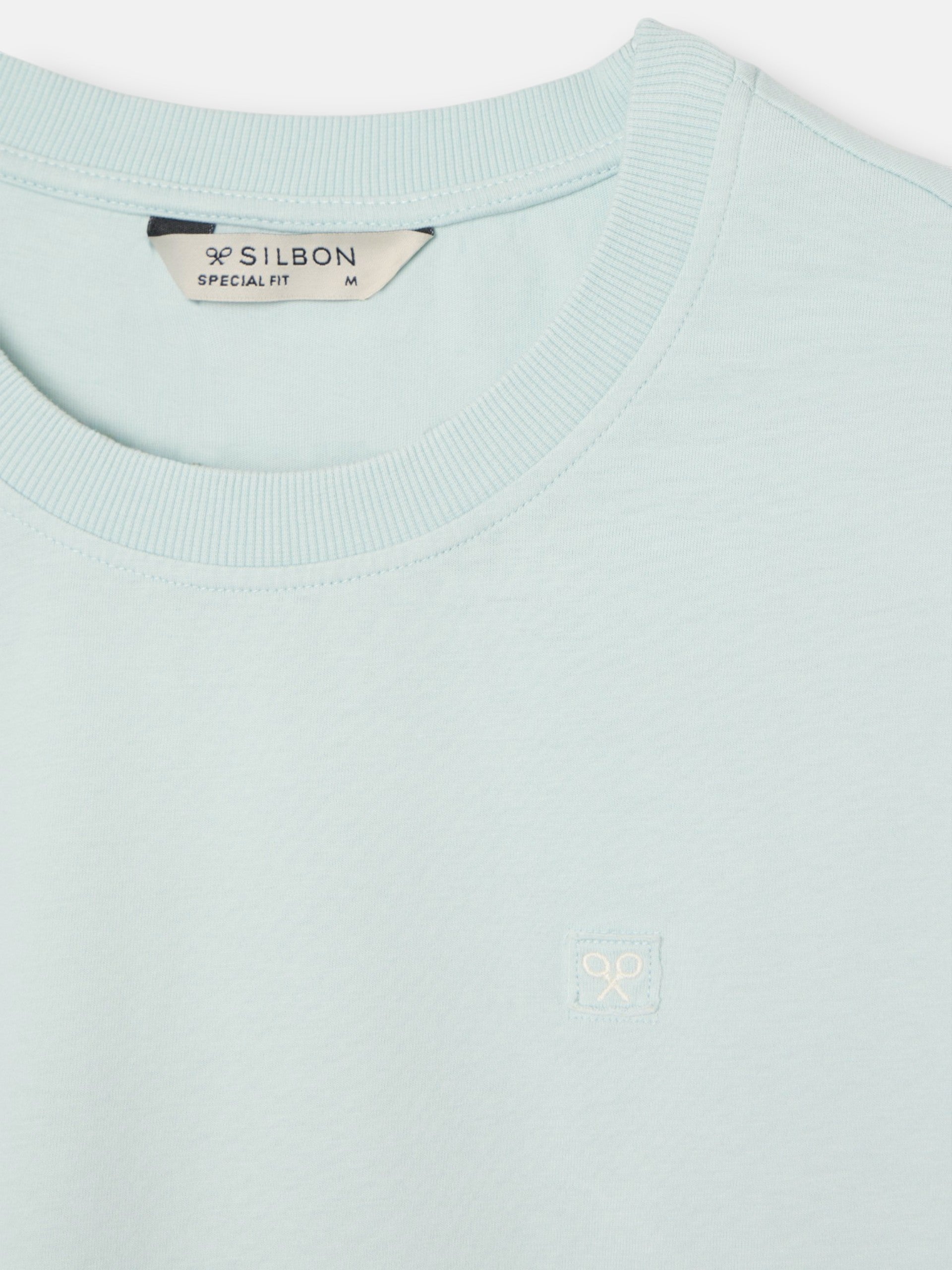 Special fit T-shirt with mini logo patch in aquamarine