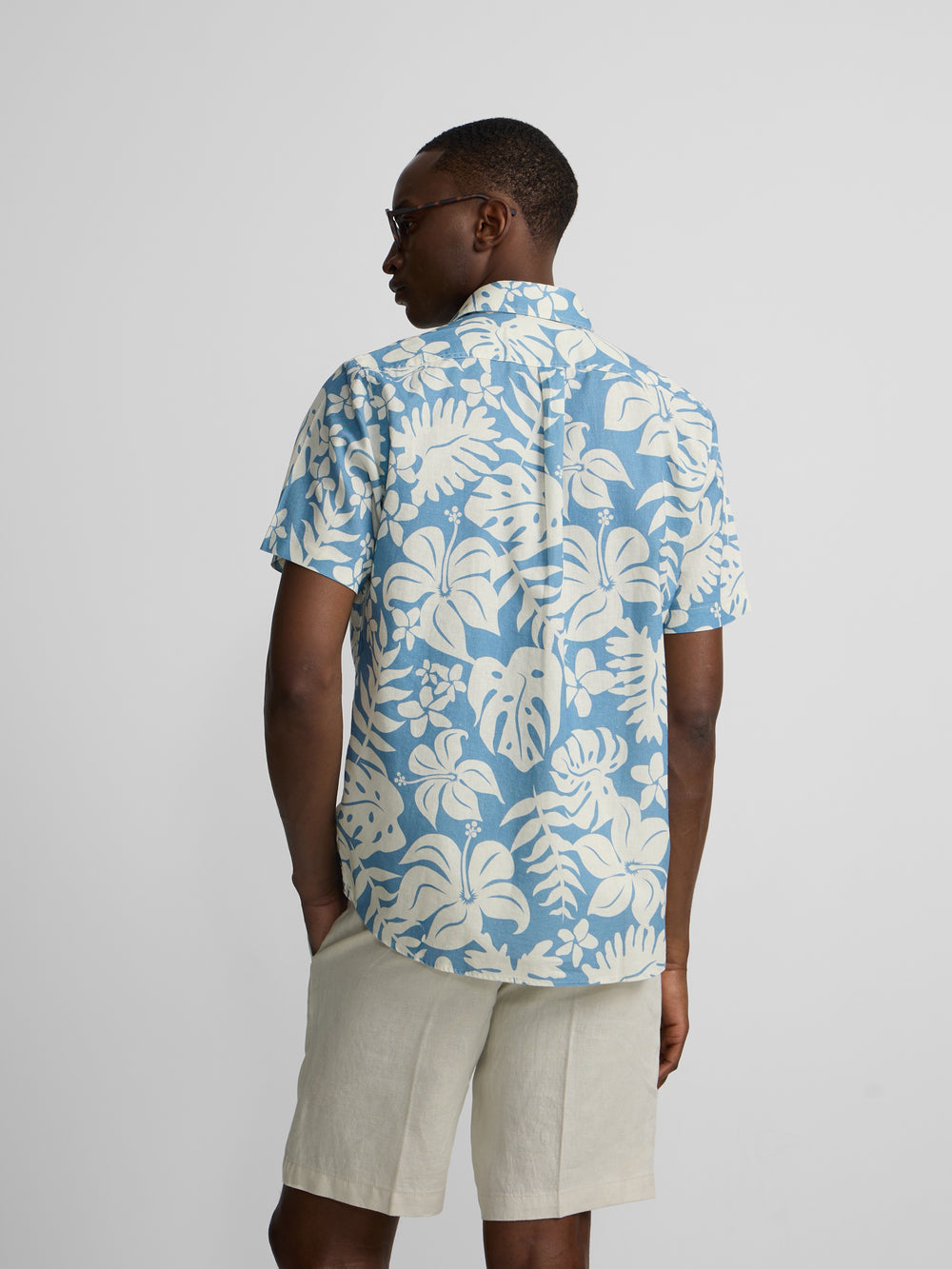 Camisa manga corta lino estampado azul