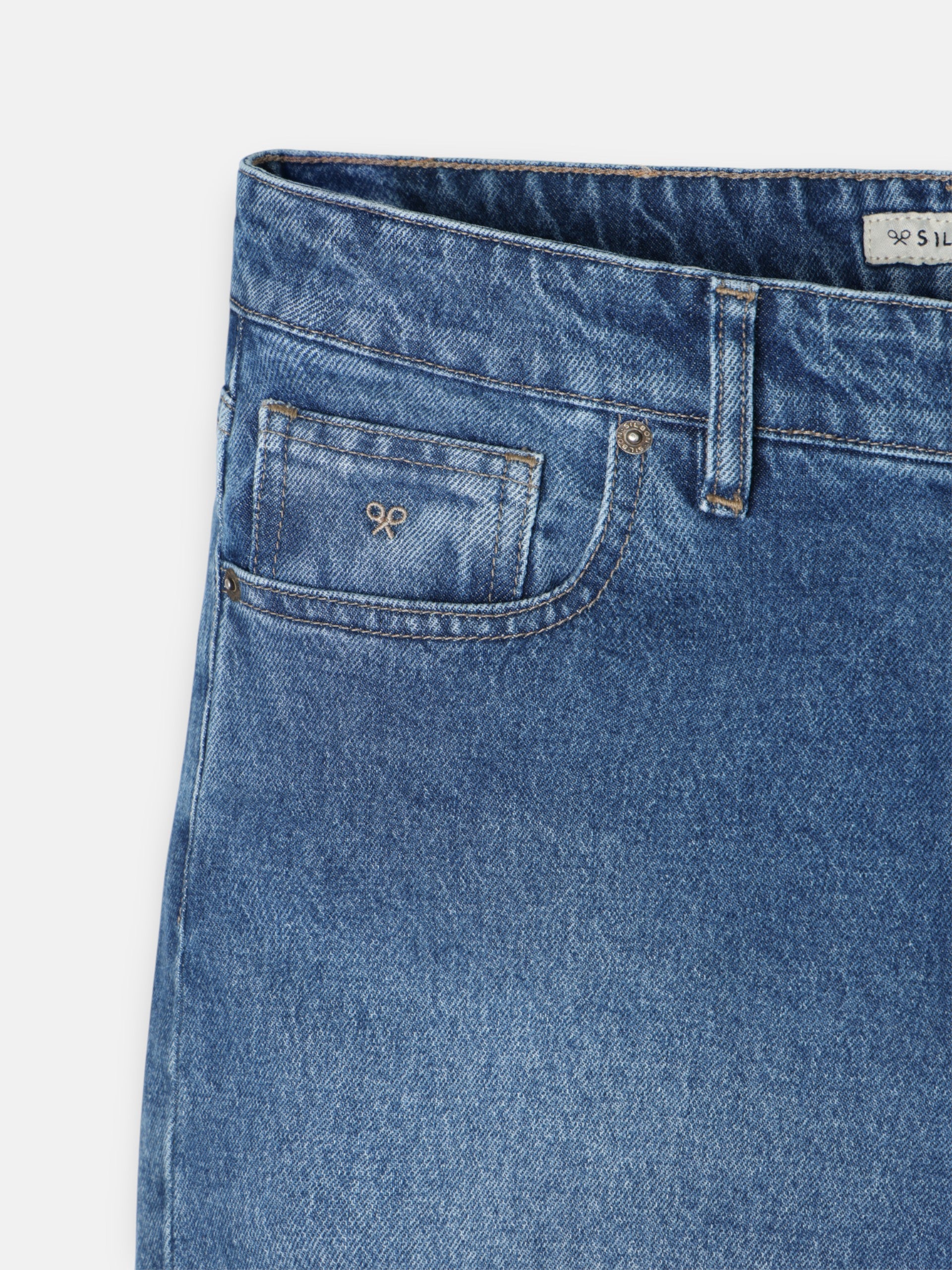 Pantalon sport denim tapered azul oscuro