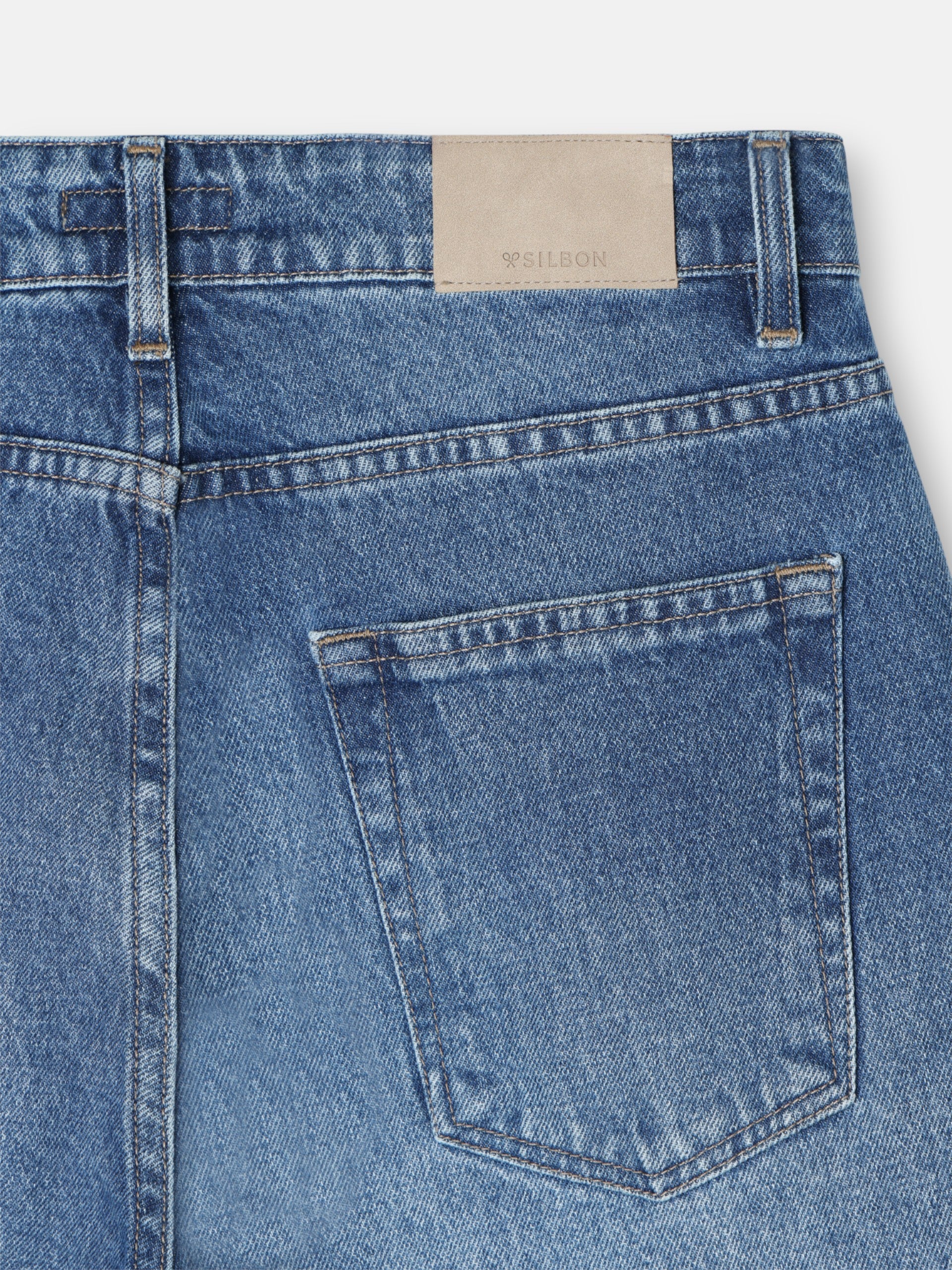 Pantalon sport denim tapered azul oscuro
