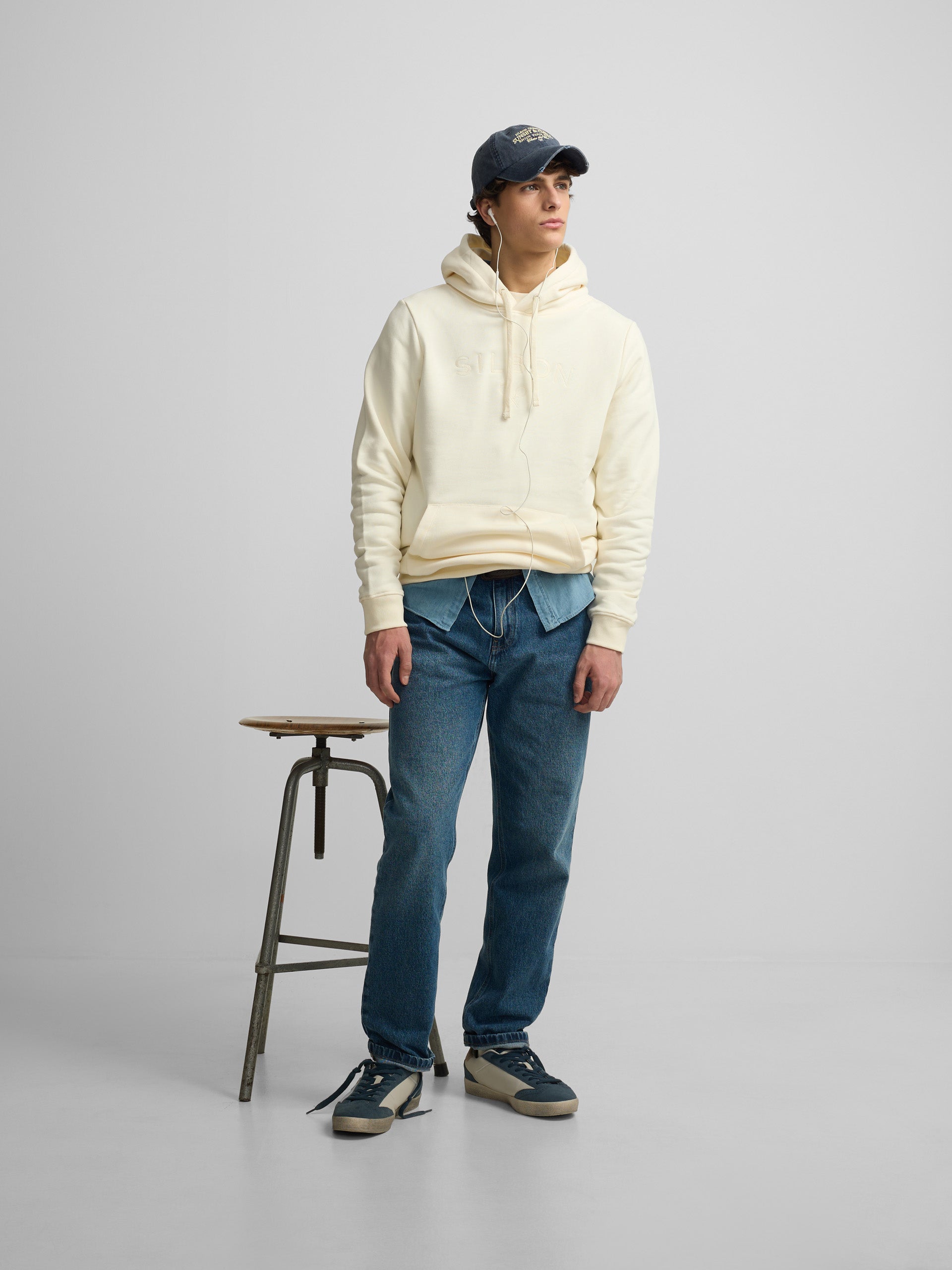 Sudadera capucha Silbon raqueta media crema