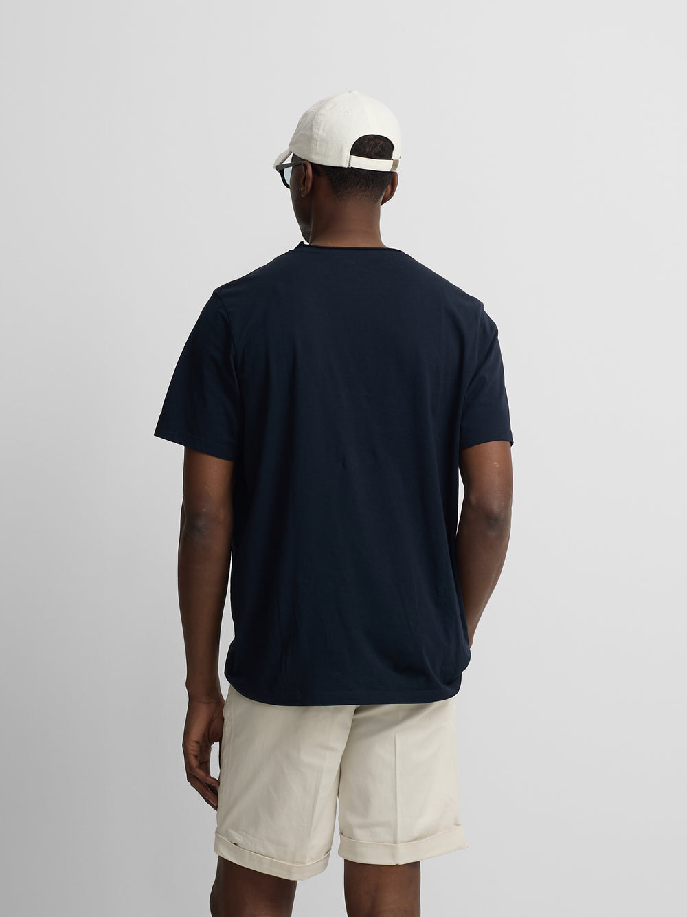 T-shirt col roulé bleu marine