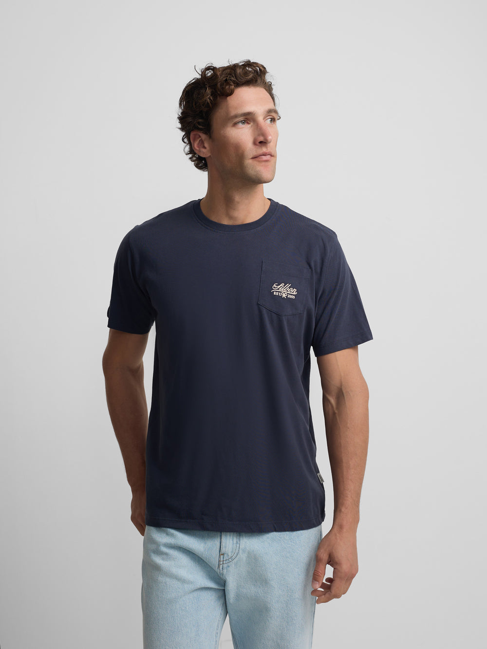 Camiseta bolsillo garmet dye azul marino