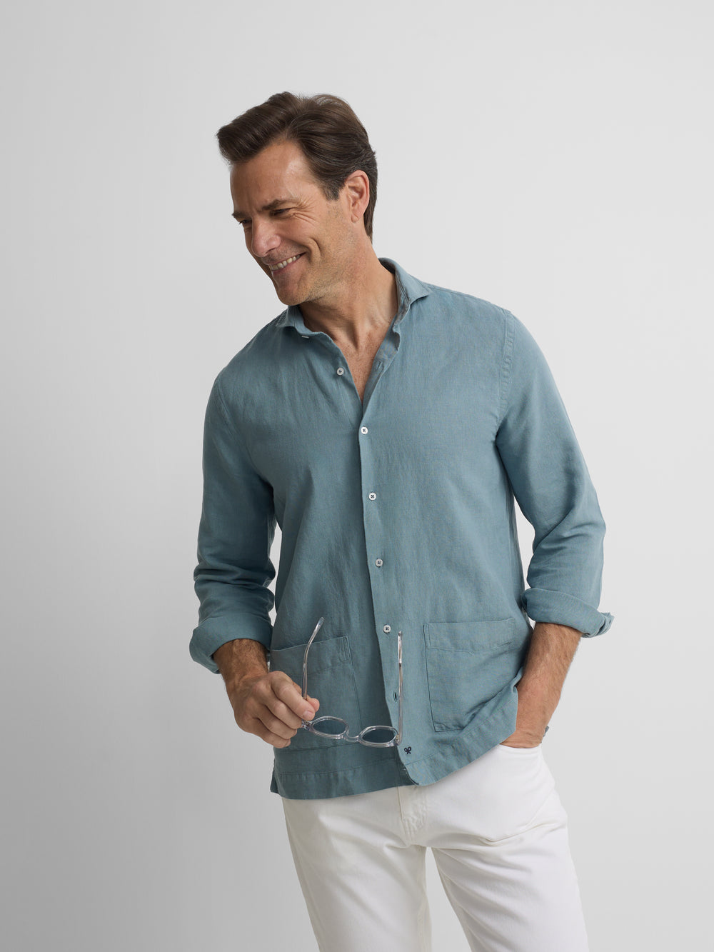 Camisa sport bolsos azul índigo