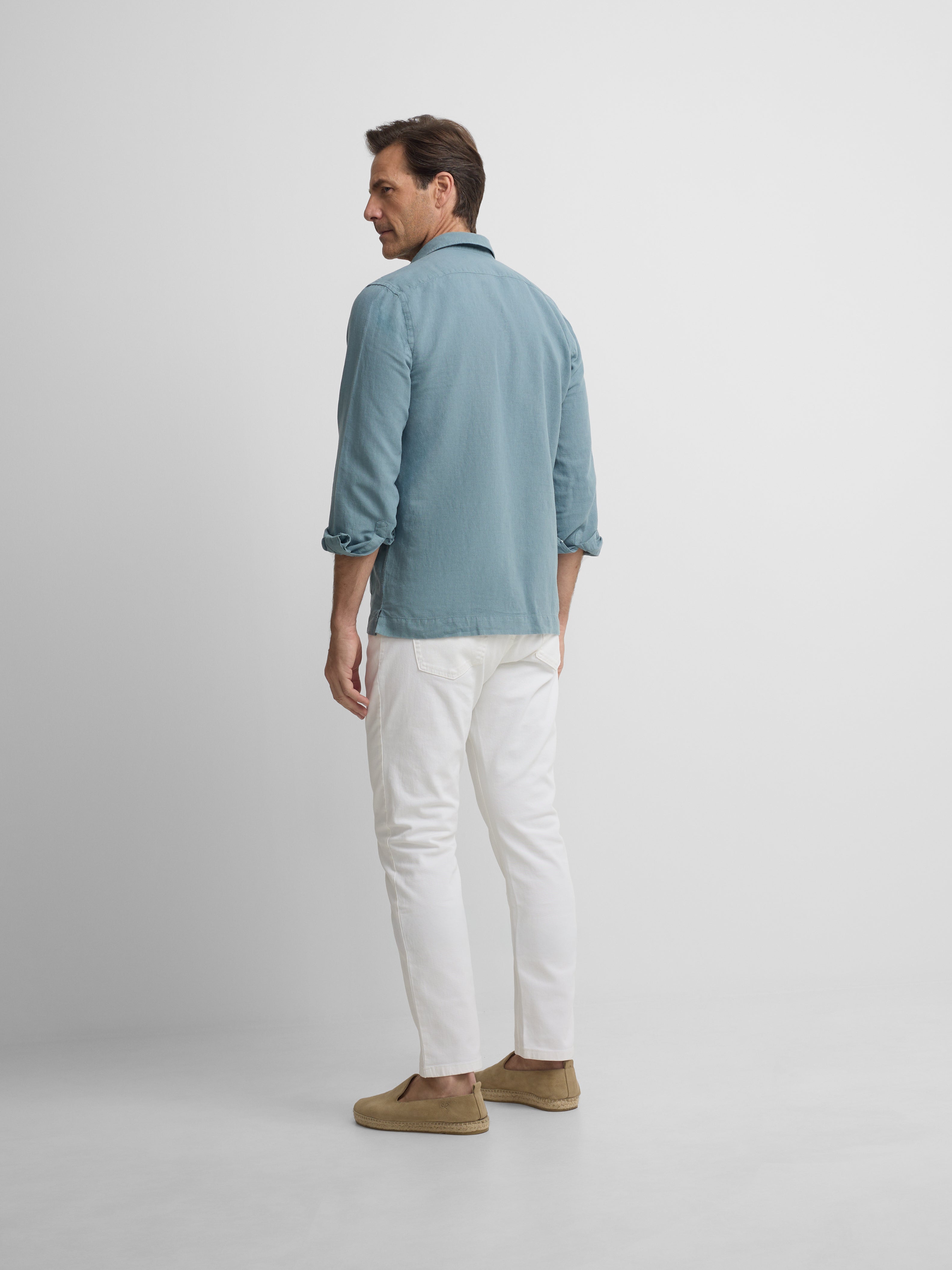 Camisa sport bolsos azul índigo