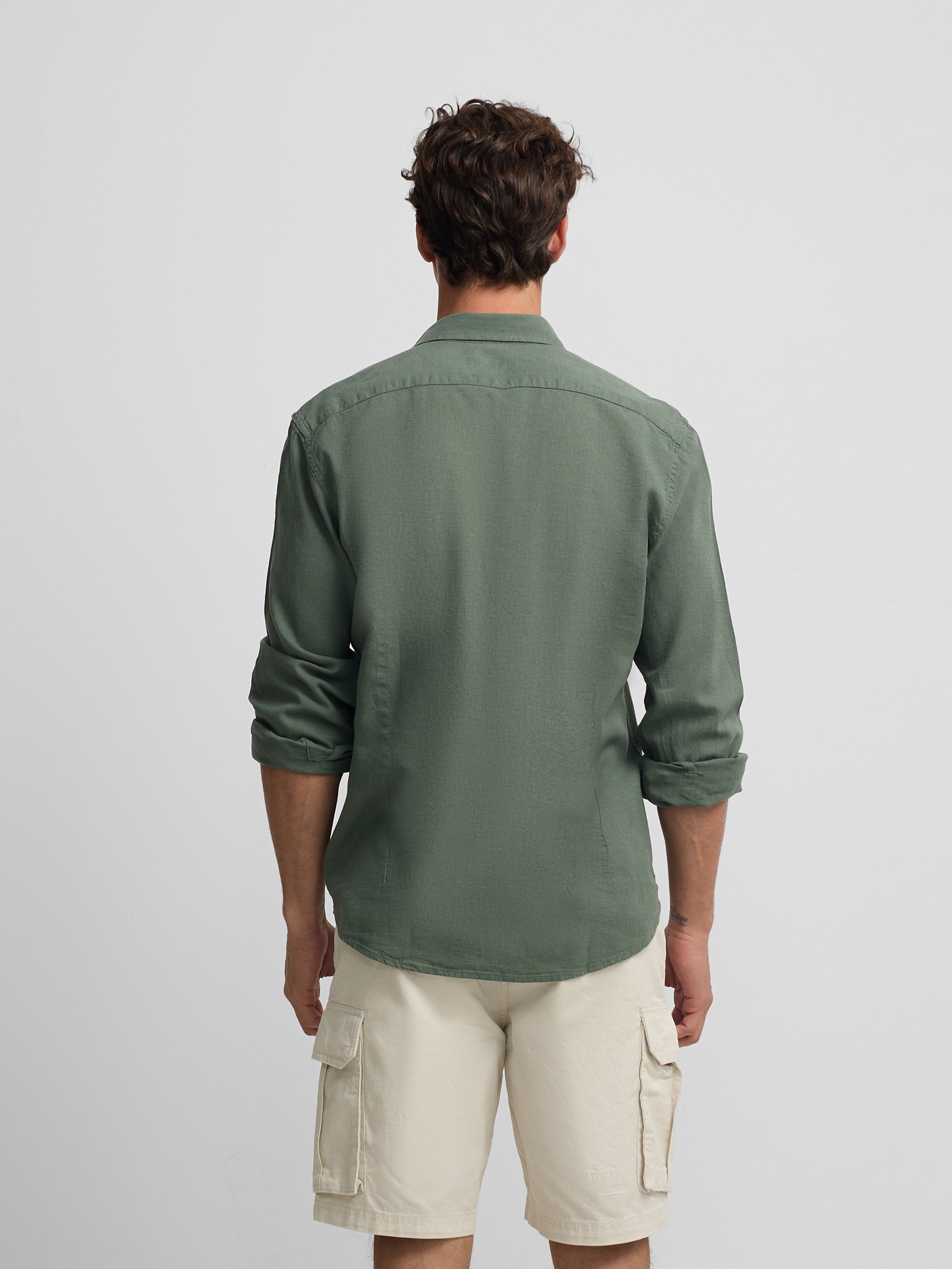 Chemise sport en lin vert foncé
