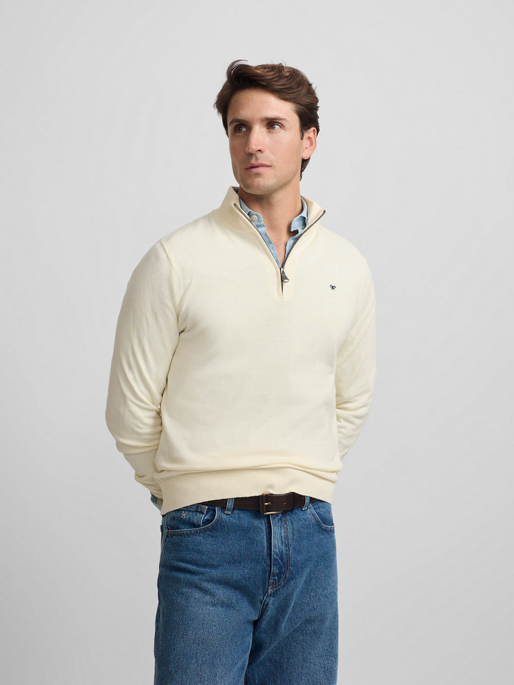 Jersey liso media cremallera crema