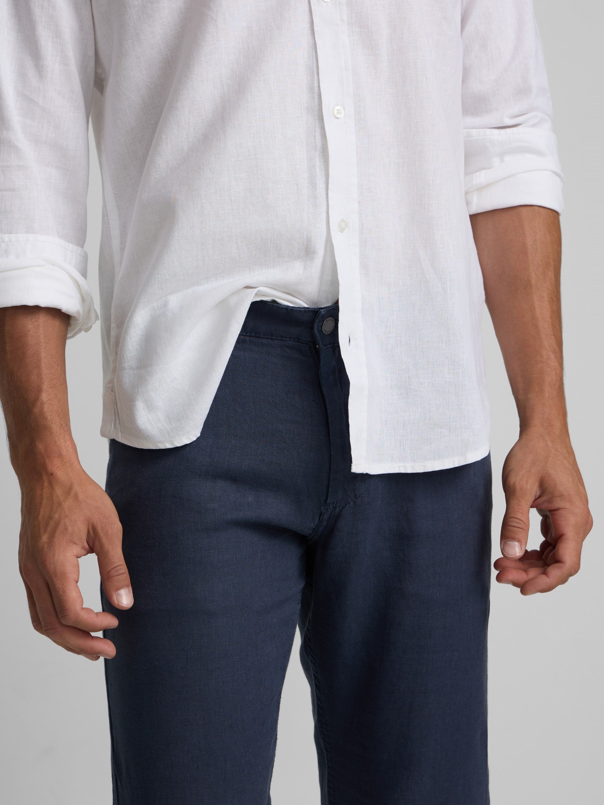 Pantalon sport cinco bolsillos lino azul indigo